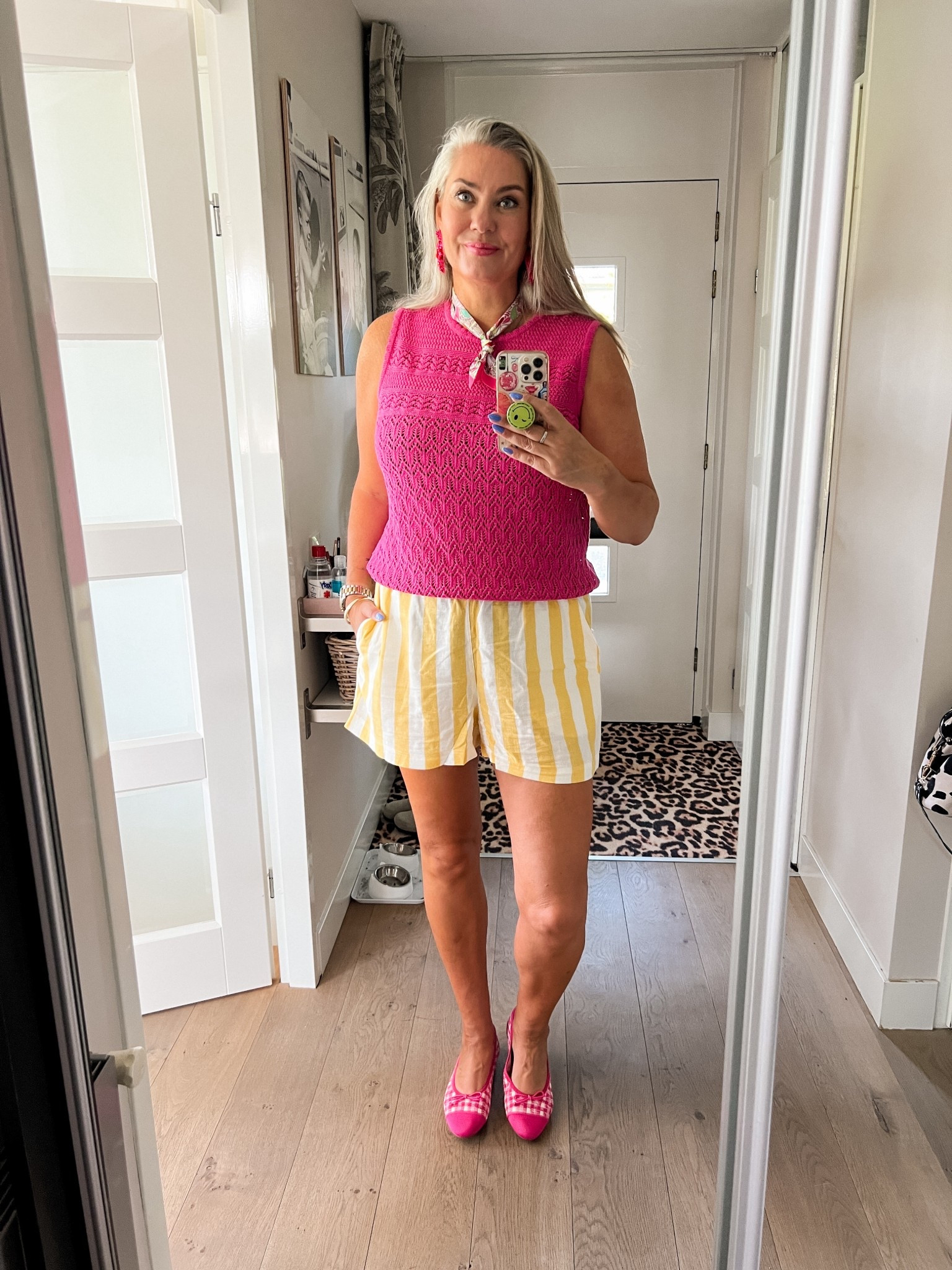 Ootd - Saturday. An easy Saturday around the house. Yellow striped shorts, pink knitted Boden top (both L), Vivaia pink gingham flats and a little scarf. Earrings are Paulie Pocket (LOUS15 for discount). 



#LTKsummer #LTKeurope #LTKnederlands