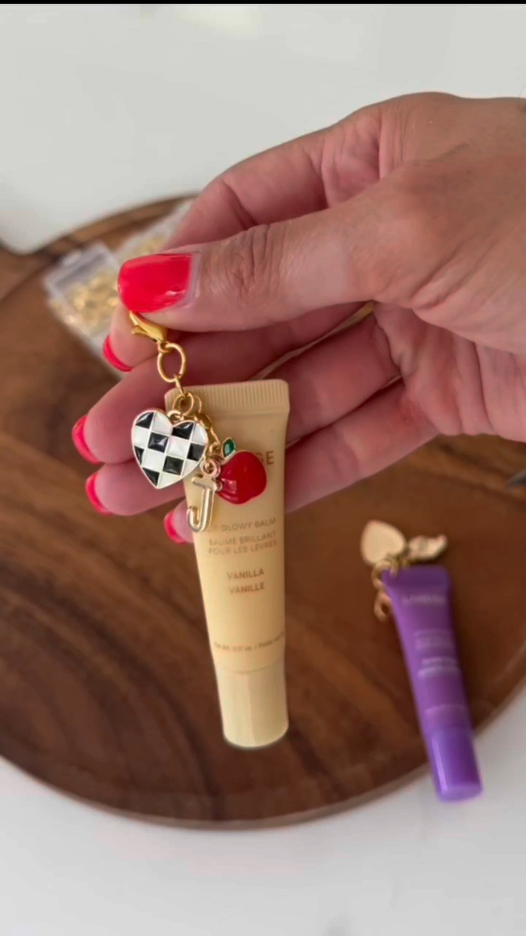 POV: You try the diy lip balm keychain trend & love it 💋✨ This would make such a fun activity for tweens — or the sweetest addition to any teacher’s gift! 💕