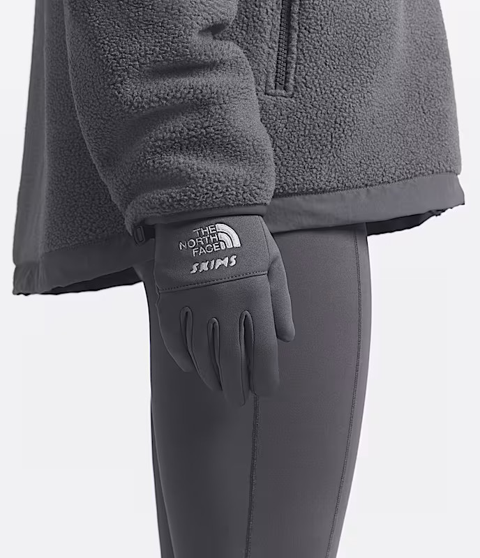 The North Face X SKIMS Gloves | The North Face (US)