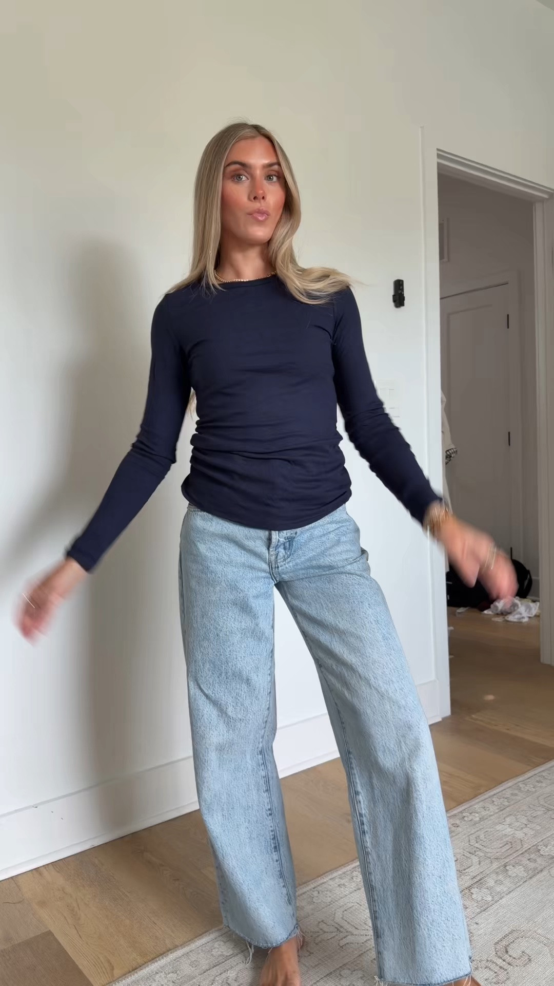this is always a must when it comes to layering for the colder weather a ribbed long sleeve tee and of course the short sleeve version as well plus it’s from amazon so it comes in so many colors 👏 5’4/s in my LTK. 

#founditonamazon #amazonfashionfinds #amazonfashion #amazonfallfashion #closetstaples @Amazon Fashion