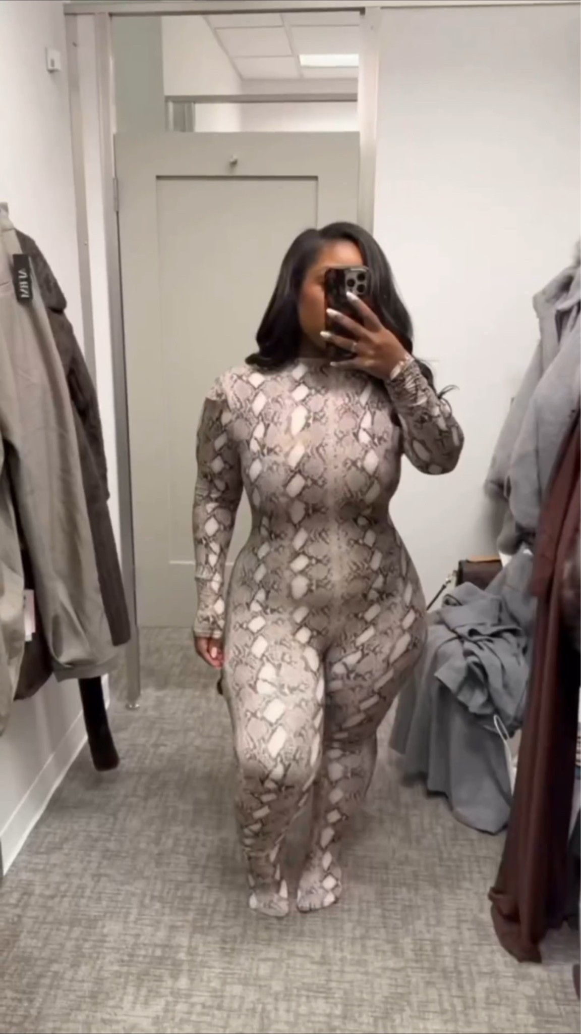 My printed jumpsuit from Nordstrom! Body is teaaaa 🤏🏾🤏🏾

Size: L

Date night outfits, Nordstrom outfits, fall outfits women, Emmy Petit

#LTKSeasonal #LTKMidsize
