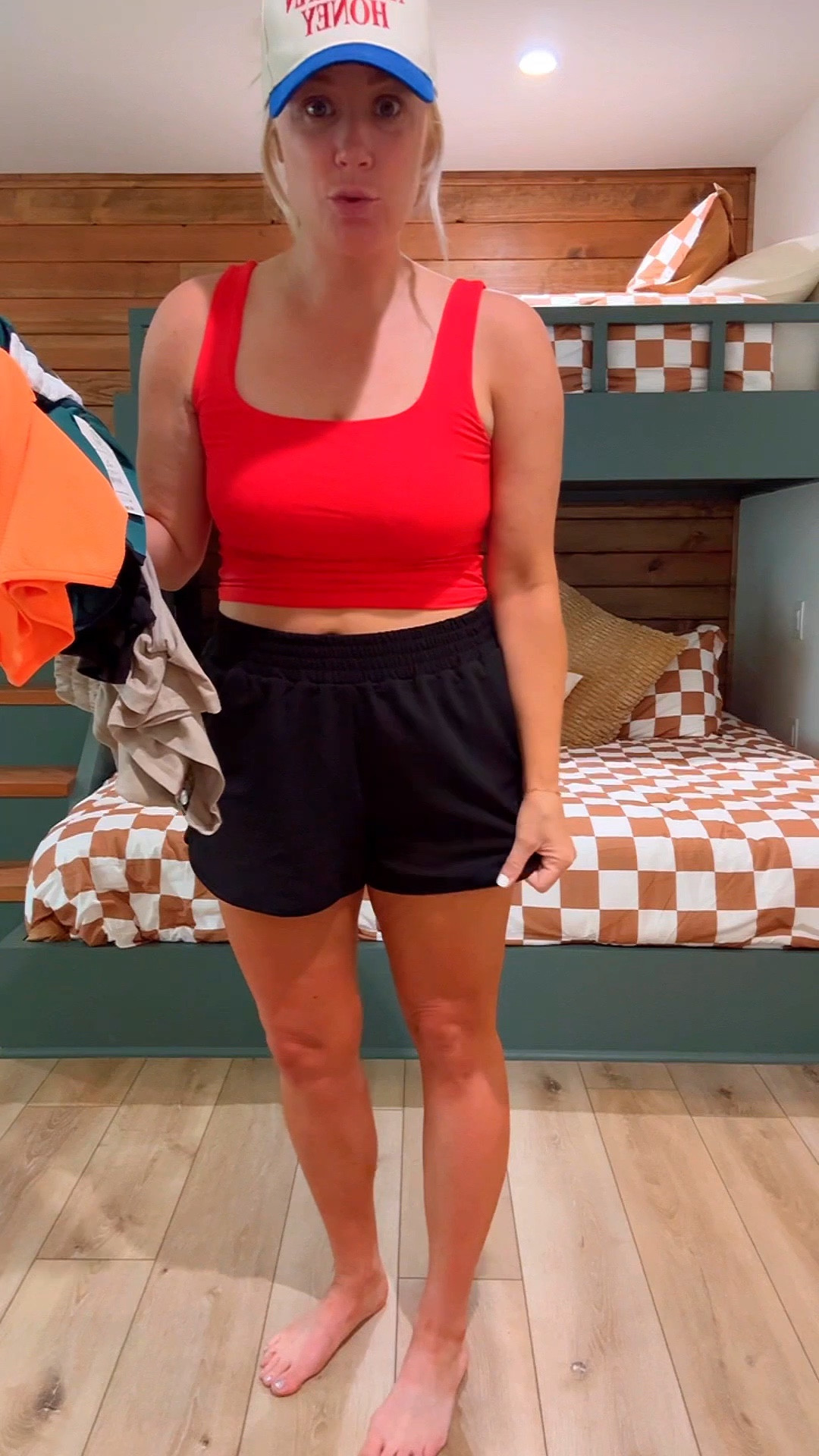 Found some good activewear under $10!
Size medium 

#LTKMidsize #LTKActive