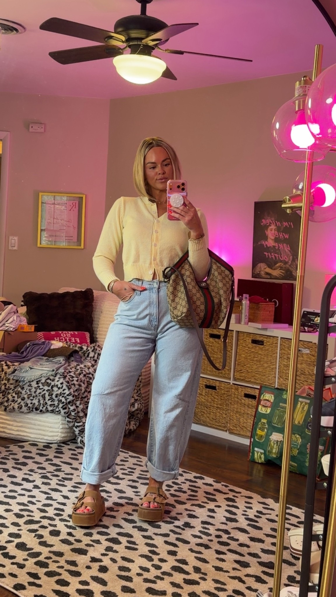 Date night fit 💛 I’m in a 28/31 in the jeans shoes run tts and my sweater is in my tts showcase