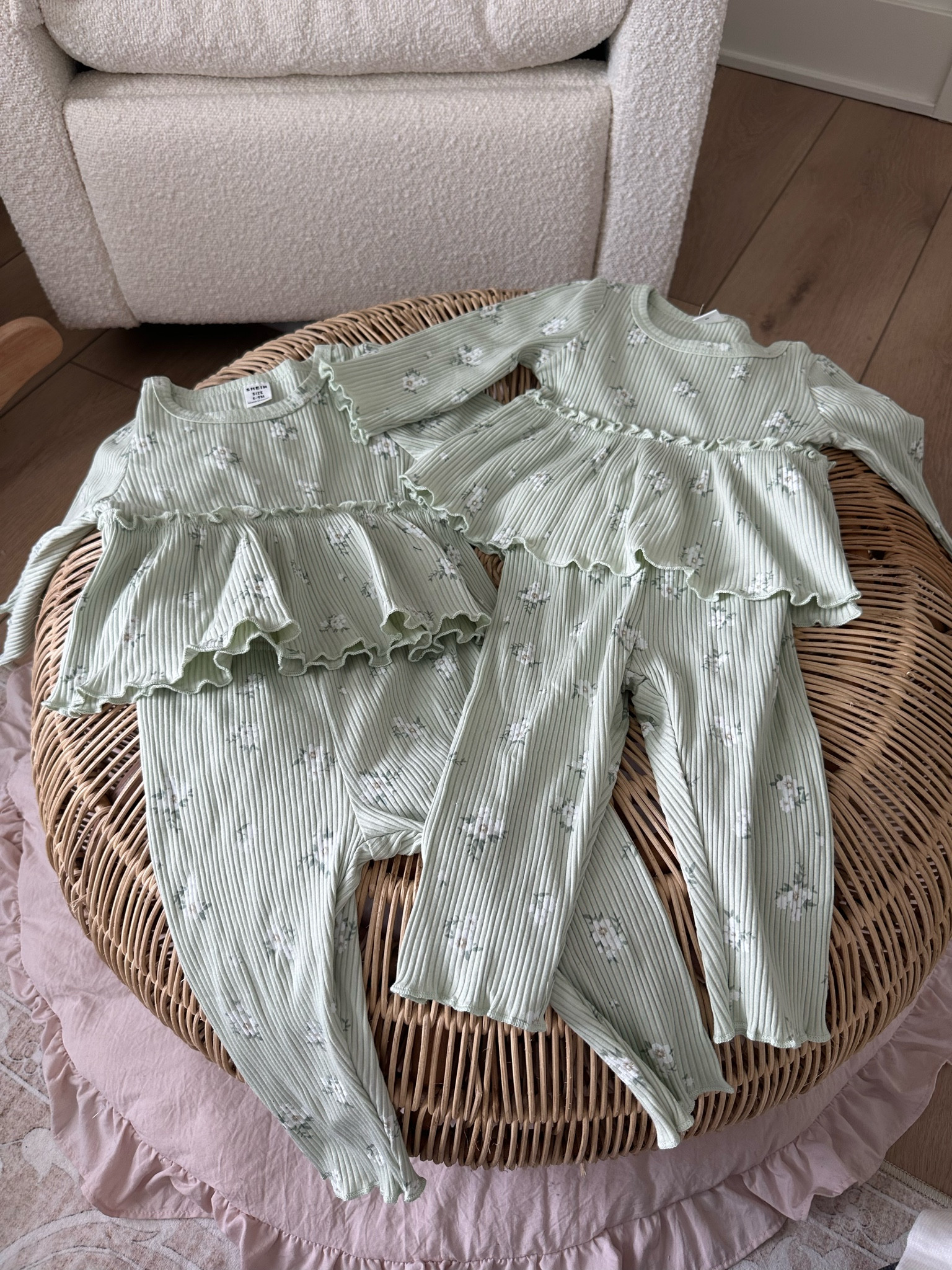 A little green moment 💚

#LTKBaby #LTKKids #LTKBump