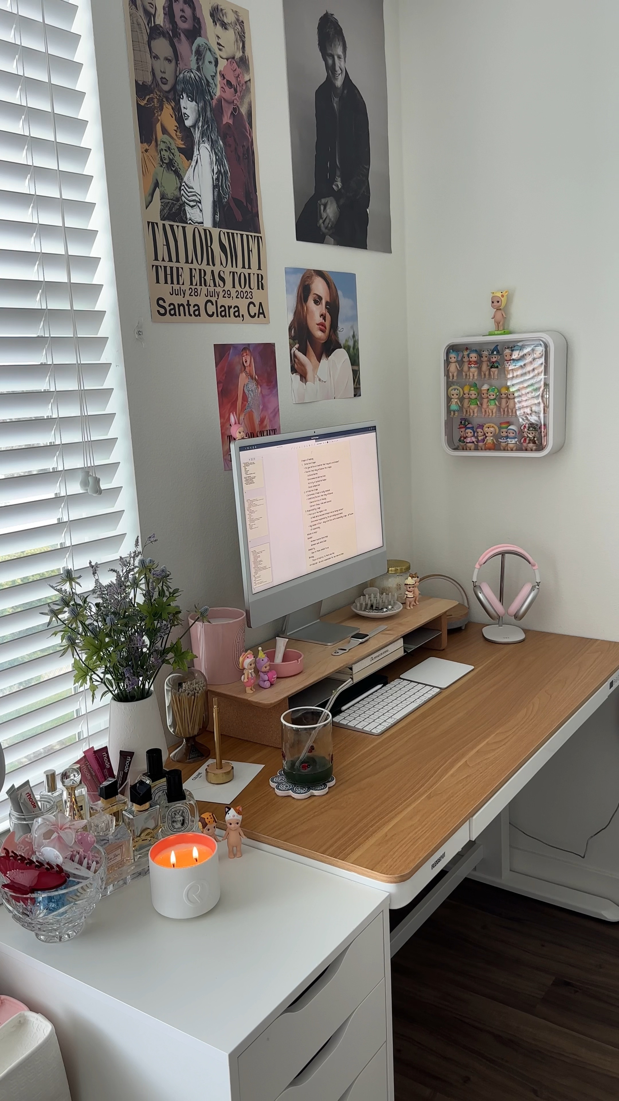 My new desk! 🥹🤍✨