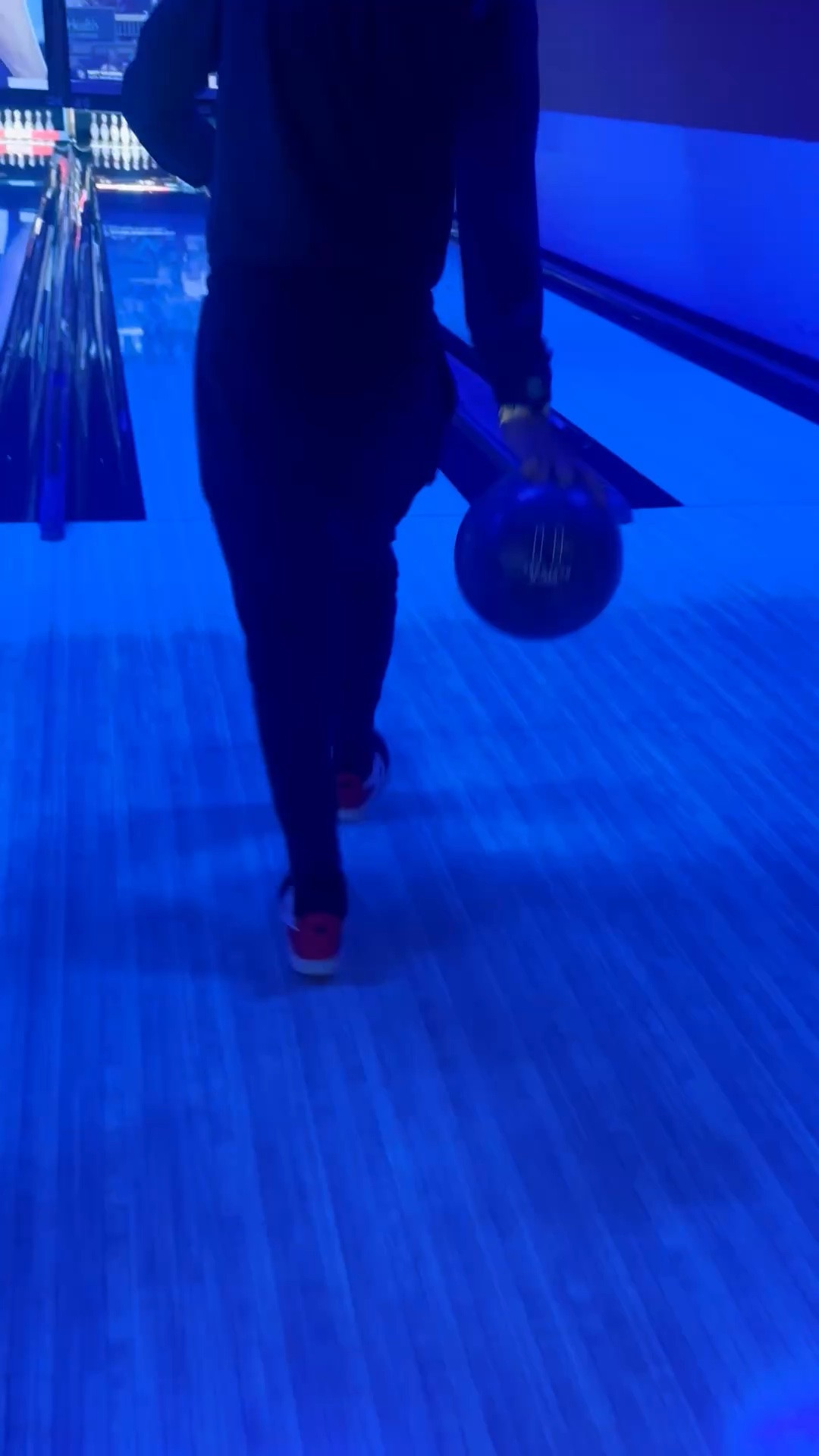 Strike mode. 🎳 #BowlingNight #BowlingOutfit #BowlingShoes #WeekendStyle #CasualLook #SlingStyle #SlowMoMoment

#LTKfitnessgoals #LTKActive #LTKMens