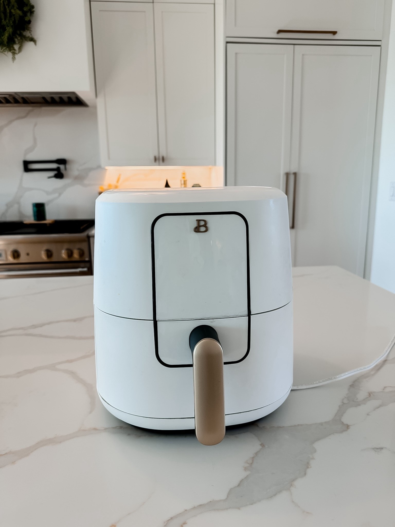 My favorite air fryer from Walmart! This makes such a great gift!

#LTKHoliday #LTKSaleAlert #LTKGiftGuide