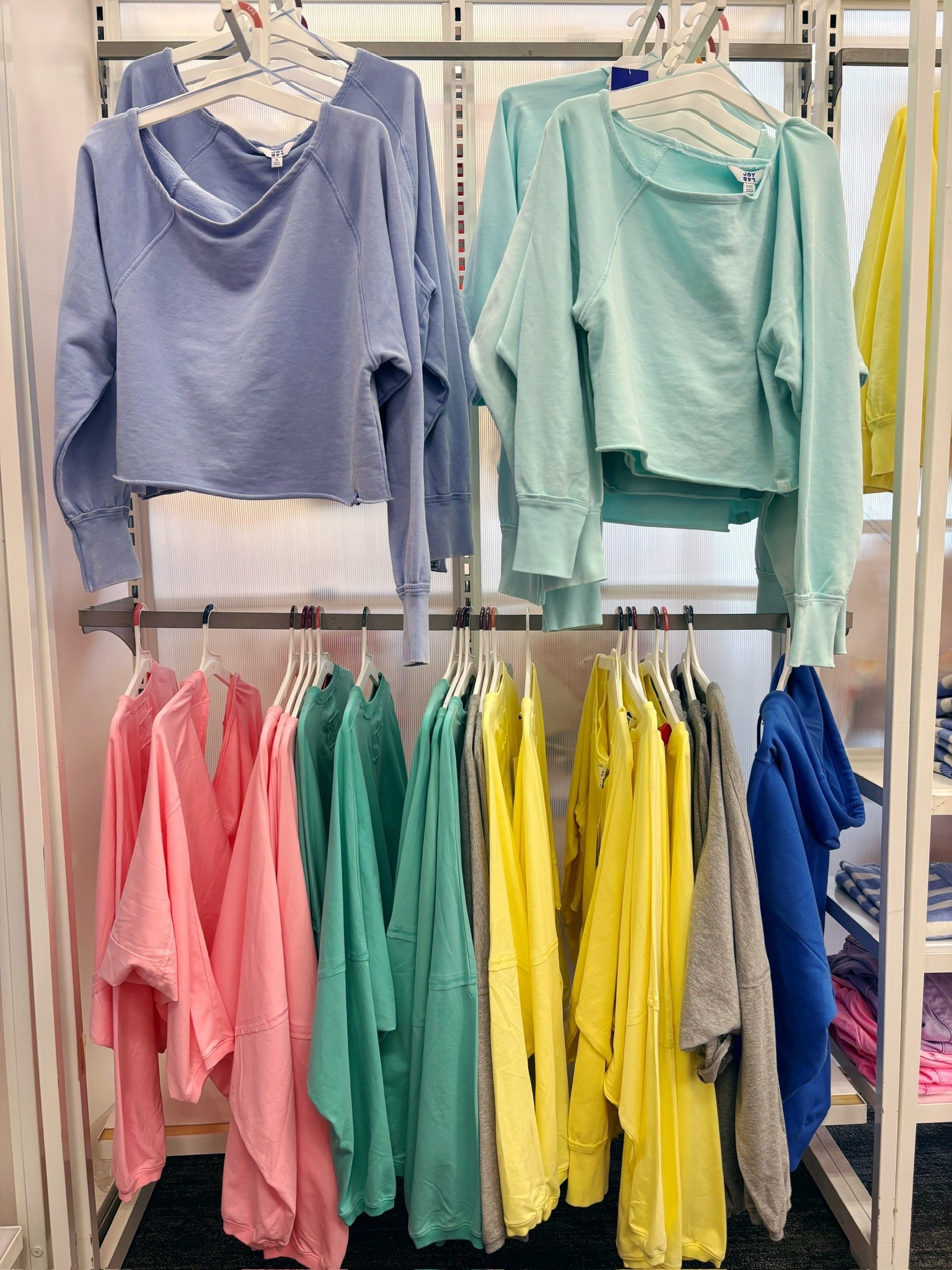 I am loving these Joylab sweatshirts + they are 15% off this week!🩷

Activewear, active, workout, target fashion, travel outfits 

#LTKSaleAlert #LTKActive #LTKFindsUnder50