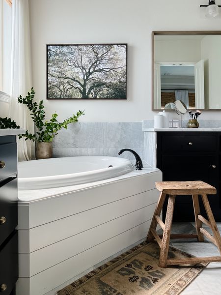 Downloadable art over our bath tub in the master bathroom



#LTKhome