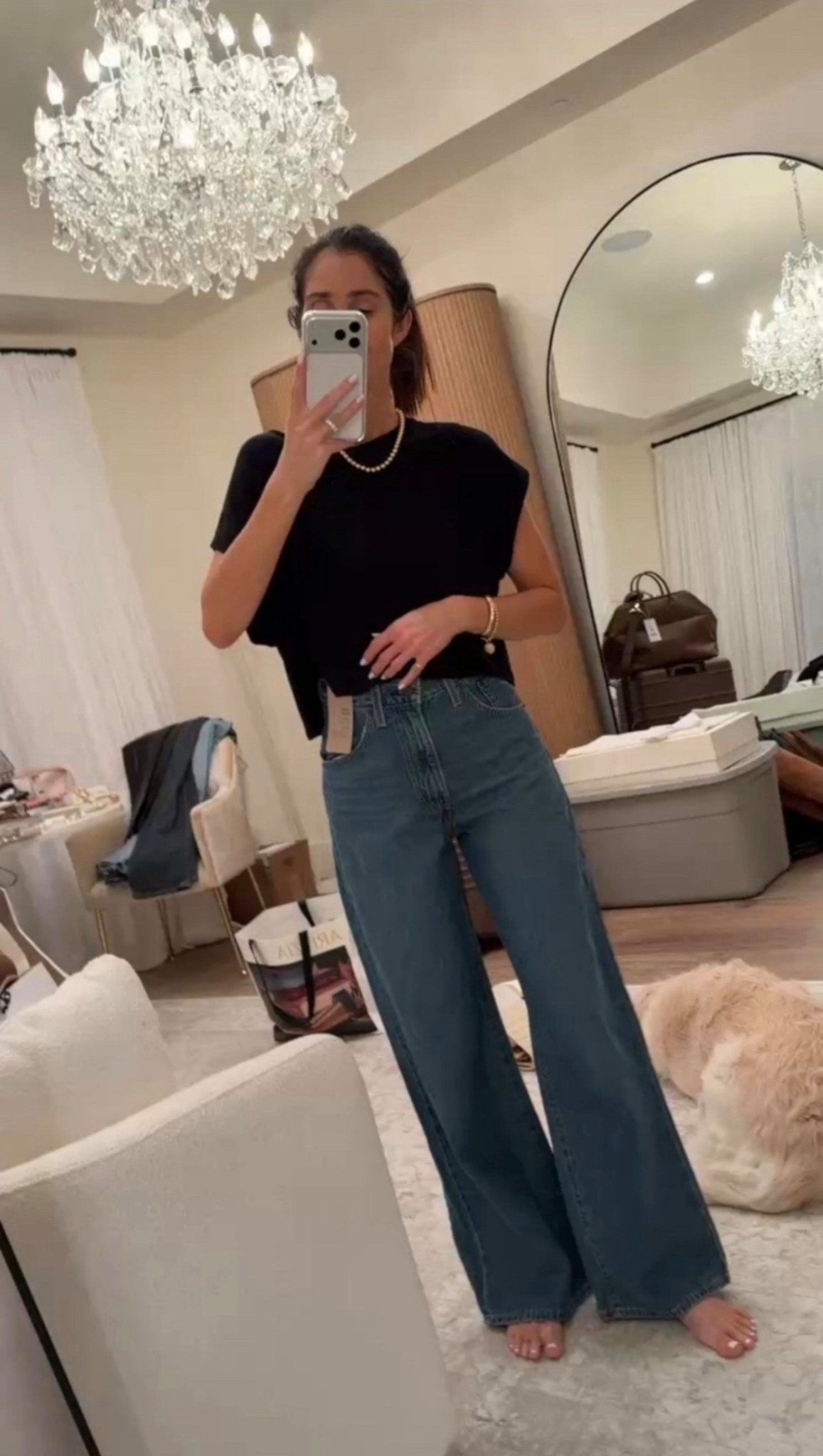 Absolutely love these jeans! I’m just shy of 5-7” wearing the size 25 also linking my recent target order below #stylinbyaylin #aylin #jeans

#LTKSeasonal #LTKootd #LTKOver40