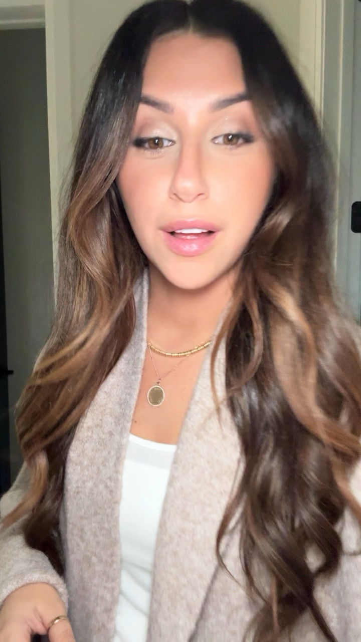 Only a few more days to use the 20% off code (yaygifting) on your Sephora order! It’s a great time to re-stock or stock up on your faves. The @clarinsusa double serum & v-lifting mask are 2 of my favorites! 

Dressupbuttercup.com 

#dressupbuttercup #clarinspartner 

#LTKfindsunder100 #LTKbeauty #LTKGiftGuide