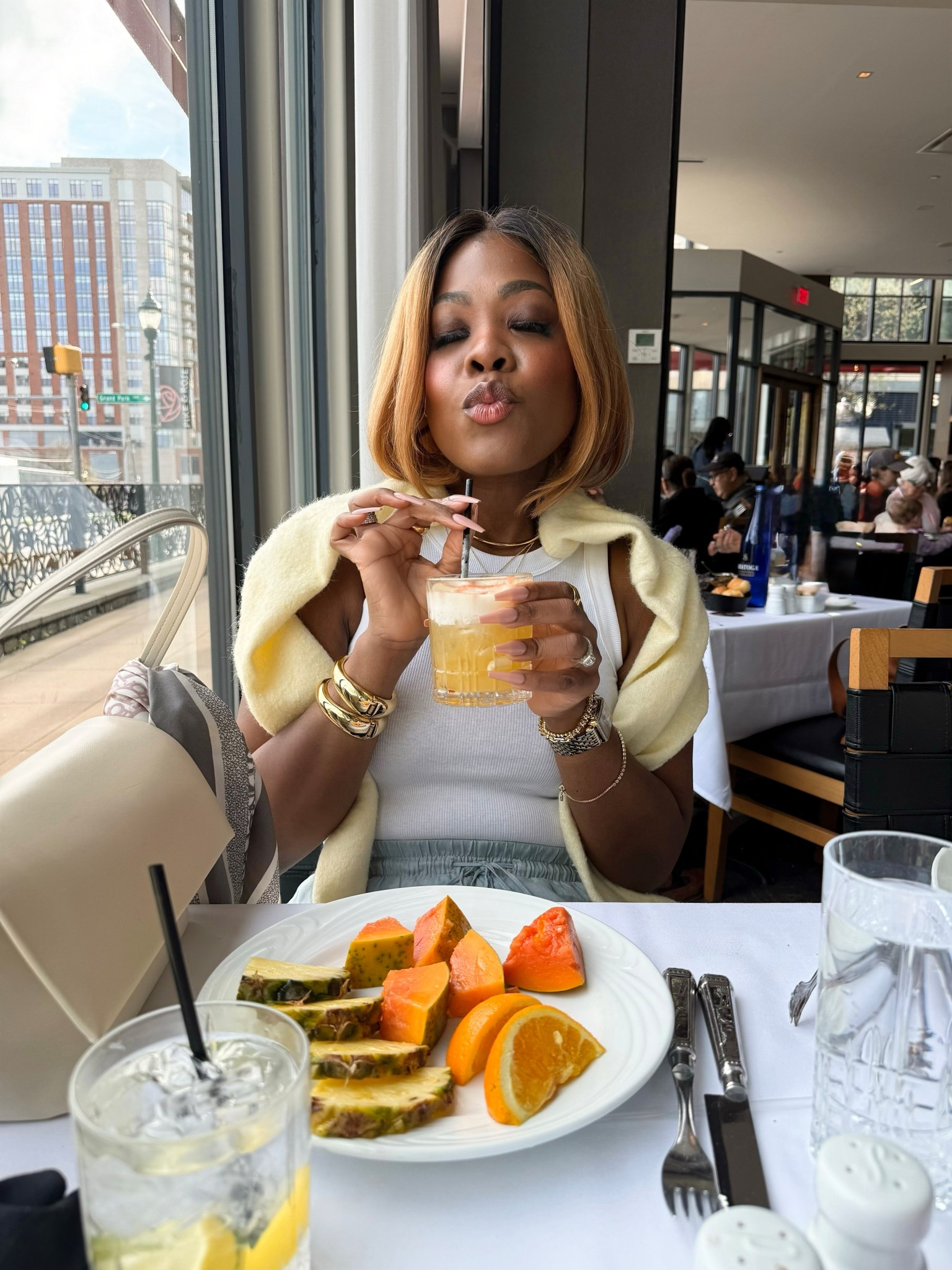 I love me a good mocktail 🍹 
This one was so good 😊 sharing what I wore to dinner with the family. The weather is getting warmer and I’m loving dressing light :) 

#LTKMidsize #LTKdayinmylife #LTKSeasonal