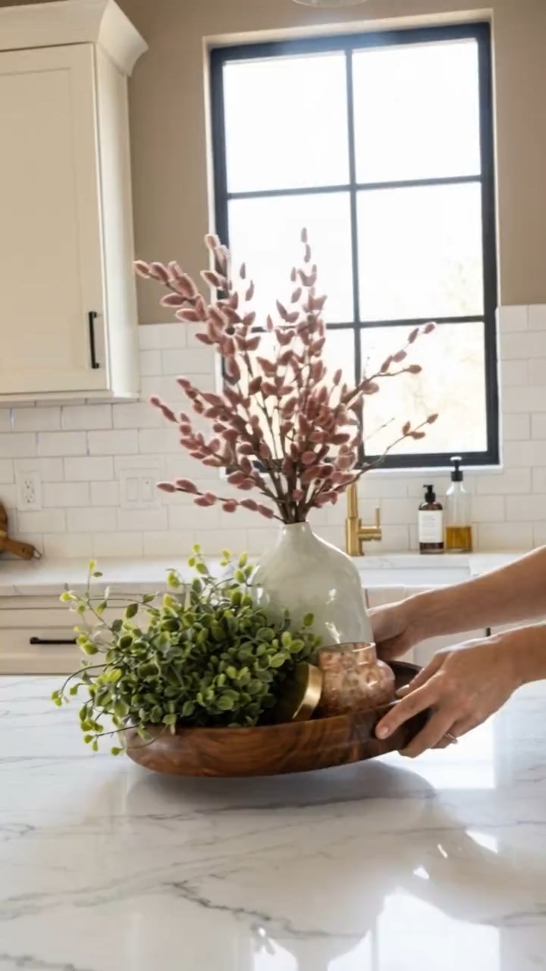 Soft neutrals. Gentle florals. Thoughtful details.
Spring home decor that blends beautifully with everyday life 🌸
Use code “10Nuttelman"
#springhomedecor
#NeutralHome
#HomeDecorInspo

#LTKFinds
#LTKSpring
#StyledHome
#CozyHomeDetails
#ModernNeutral
#SeasonalStyling
#HomeDetails
#DecorInspo
#SoftNeutralHome

#LTKHome #LTKFindsUnder100 #LTKSeasonal #LTKHome