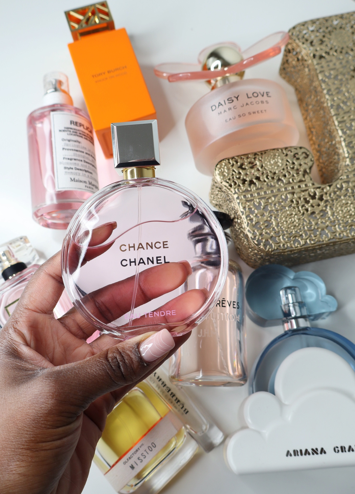 Guess what made its way under my Christmas tree? Chanel Chance. Let's dive into the deets of this fabulous perfume that's adding an extra touch of elegance to my daily routine in my latest blog post! 

#LTKSeasonal #LTKU #LTKGiftGuide
