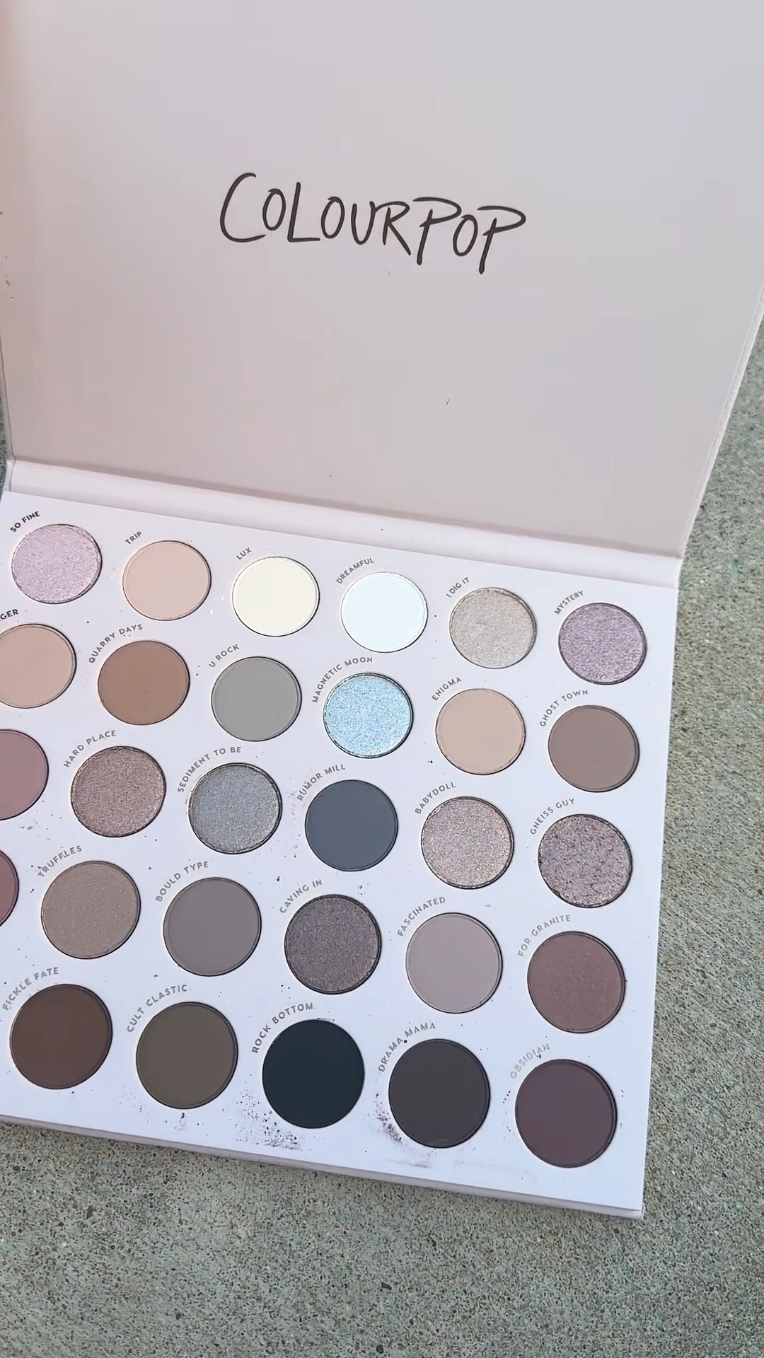 I’m currently loving this new eyeshadow pallete that is super affordable and can create many different eye looks! Super pigmented and long wearing! 

#LTKFindsUnder50 #LTKBeauty #LTKStyleTip