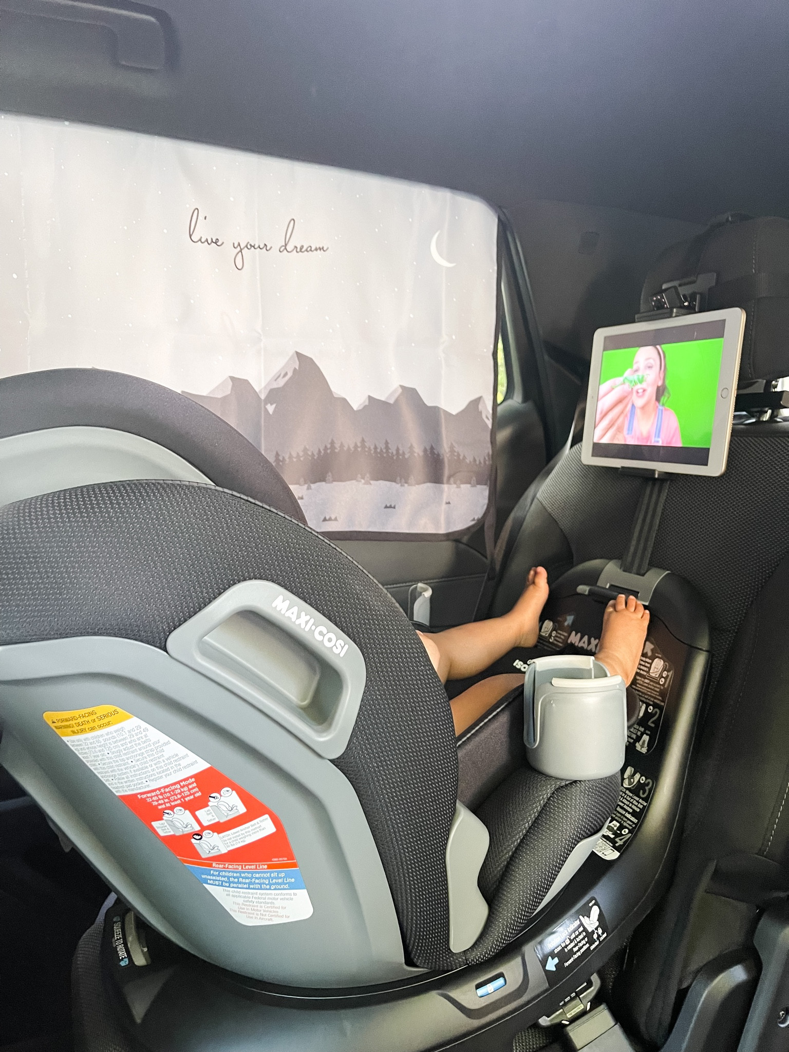 Aria’s comfy car setup

#LTKbaby