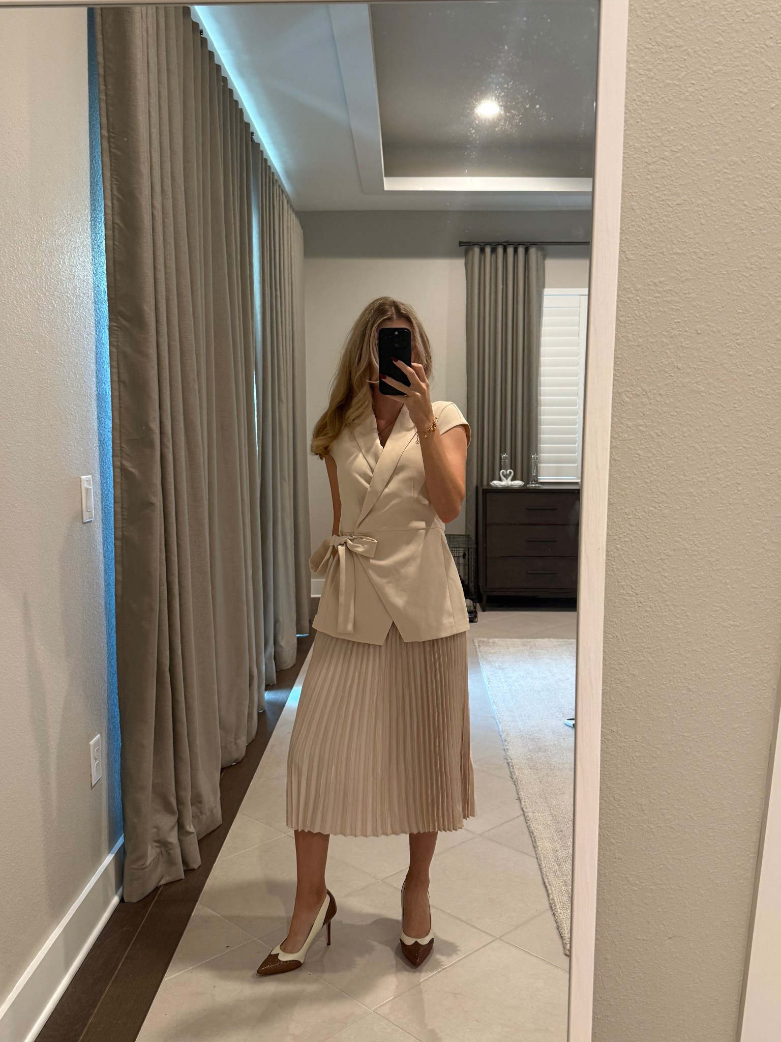 I love this cream dress for work and holiday parties! ❄️🤍

#LTKgrwm #LTKWorkwear #LTKdayinmylife