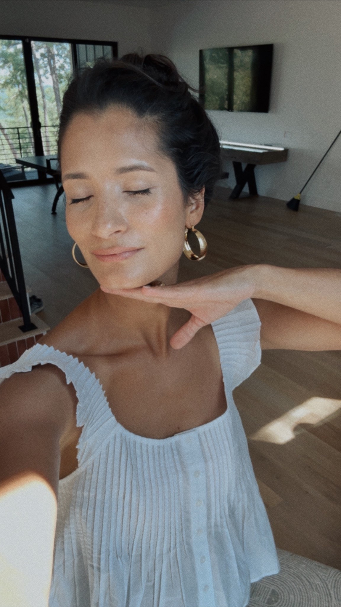 Amazon jewelry + jcrew top 

Shine bright every day ✨💍! These Amazon jewelry finds are my go-to for adding effortless sparkle to any outfit—without breaking the bank. From delicate necklaces to statement earrings, here’s how I elevate my everyday looks with pieces you’ll reach for again and again. #EverydaySparkle #AmazonJewelryFinds


#AmazonJewelry #AffordableJewelry #EverydayJewelry #JewelryLover #DelicateNecklaces #StatementEarrings #LayeredNecklaces #AmazonStyleFinds #WardrobeEssentials #JewelryObsessed #TrendyJewelry #GiftIdeasForHer #AmazonFashion #JewelryAddict #ChicAndAffordable


Amazon jewelry finds, affordable jewelry online, trendy necklaces and earrings, everyday jewelry essentials, delicate jewelry for women, statement jewelry pieces, Amazon fashion accessories, layered necklace ideas, gift-worthy jewelry, stylish Amazon jewelry, jewelry under $50, fashion jewelry for work and play, must-have jewelry accessories, Amazon jewelry haul, versatile jewelry pieces
