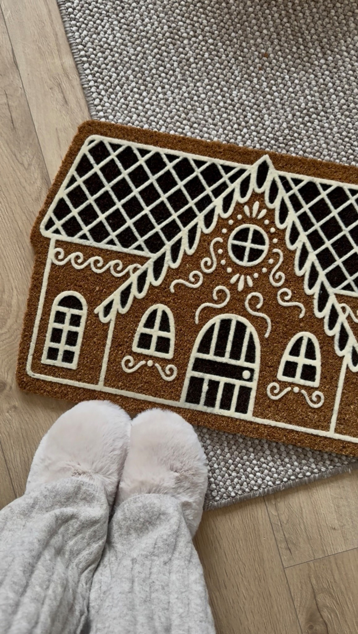 The cutest festive doormat 🎄🤎

#LTKuk #LTKfestive #LTKwinter