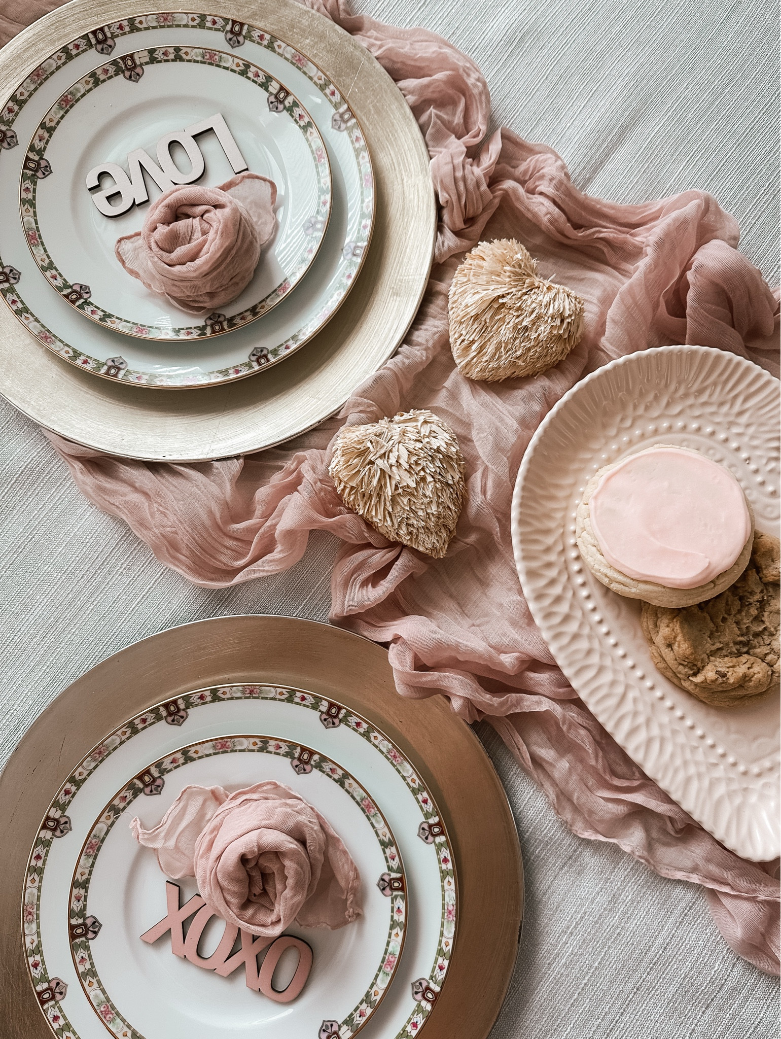 Valentine’s Day | tablescape | rose napkin fold | napkin fold | cheesecloth runner | cheesecloth napkins | Amazon home | table decor 

#amazonhome #amazonfinds #tablescape #valentinesday #rosenapkins #tabledecor 

#LTKStyleTip #LTKSeasonal #LTKHome