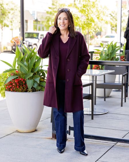 Long wool coats are having a moment this fall/winter season, and this one hits all the right notes. I love the sleek, double breasted styling and the front patch pockets with the subtle seaming detail beneath each. You can throw this long duster coat on over a dress or level up your favorite denim, as I did here. #ad #meetthestylemakers #talbots #mytalbots #modernclassicstyle #talbotspartner