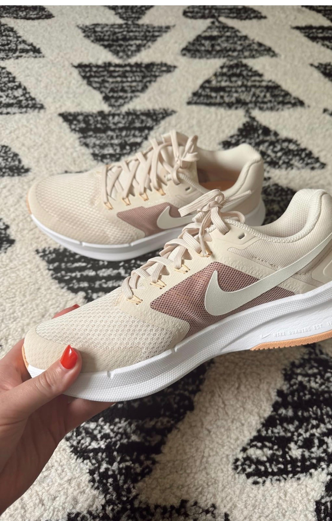 These Nikes are so comfy! 

#LTKdayinmylife #LTKootd #LTKgrwm