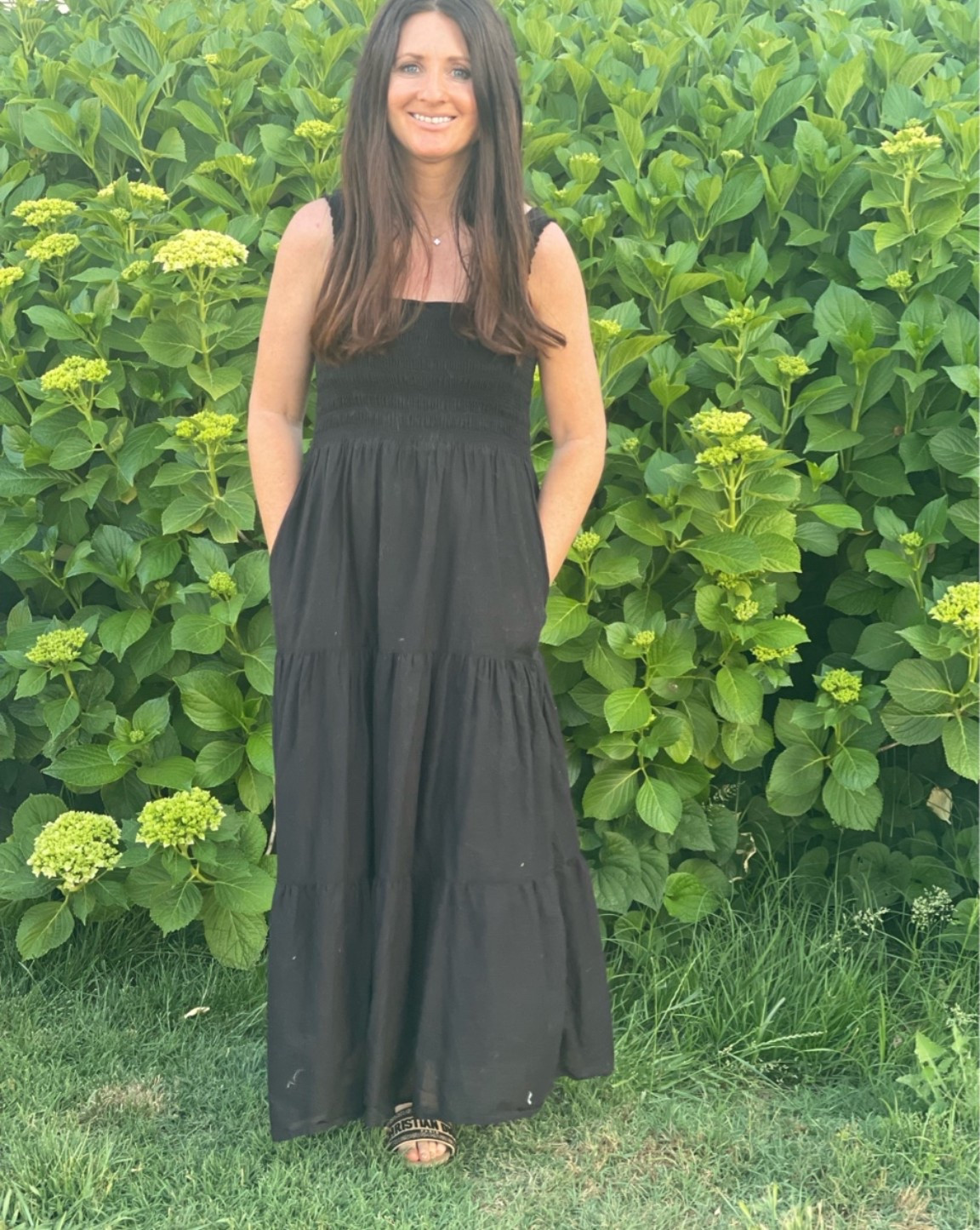 My favorite maxi dress is on sale! It can be dressed up or down with slides, flats, sandals, heels, wedges or sneakers!!

#LTKdayinmylife #LTKOver40 #LTKSaleAlert