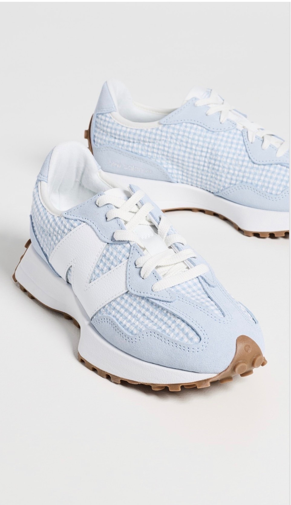 New balance gingham sneakers in blue 💙