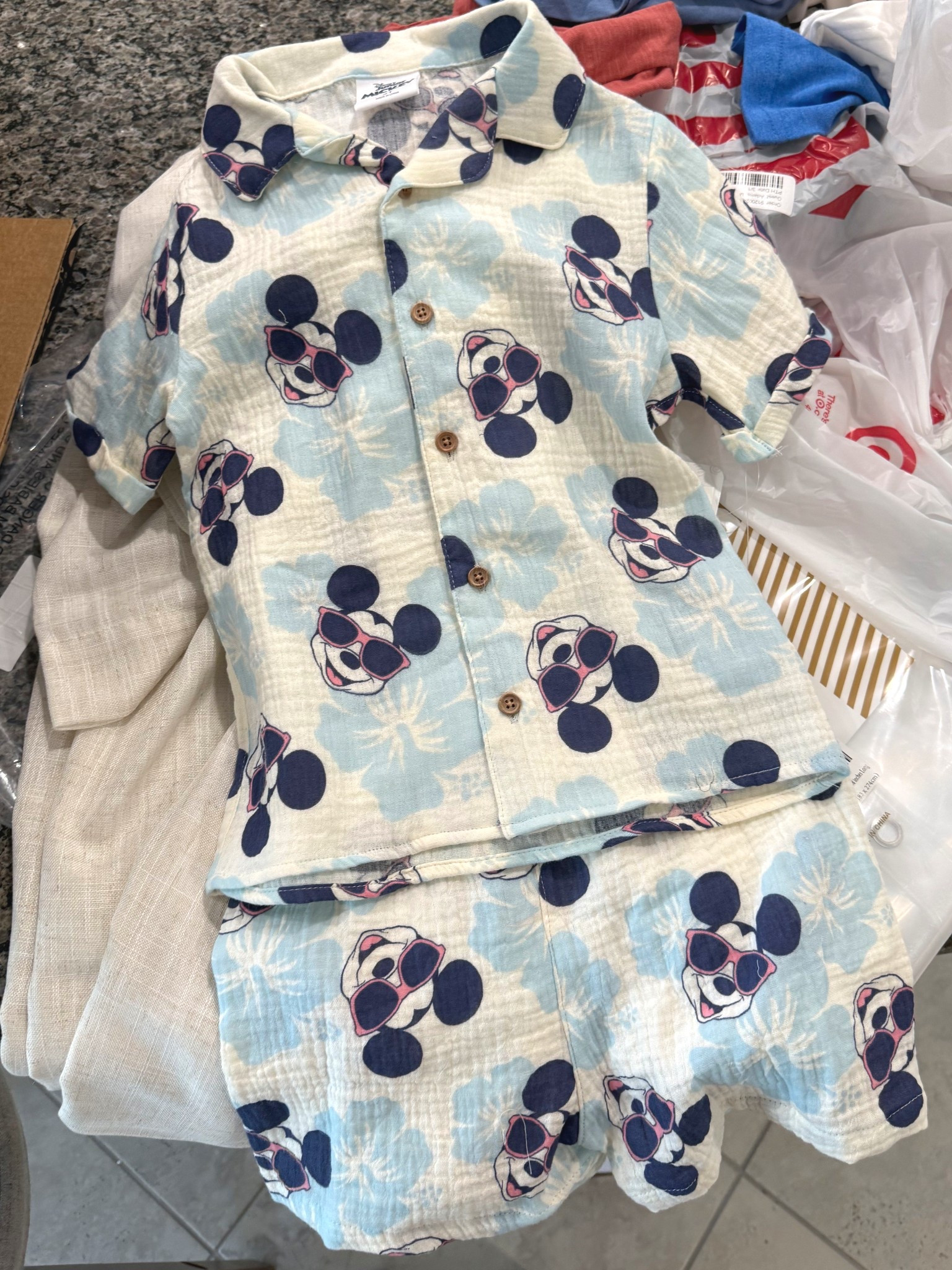 I got this set for Remi and I am obsessed!!

#LTKTravel #LTKFamily #LTKKids