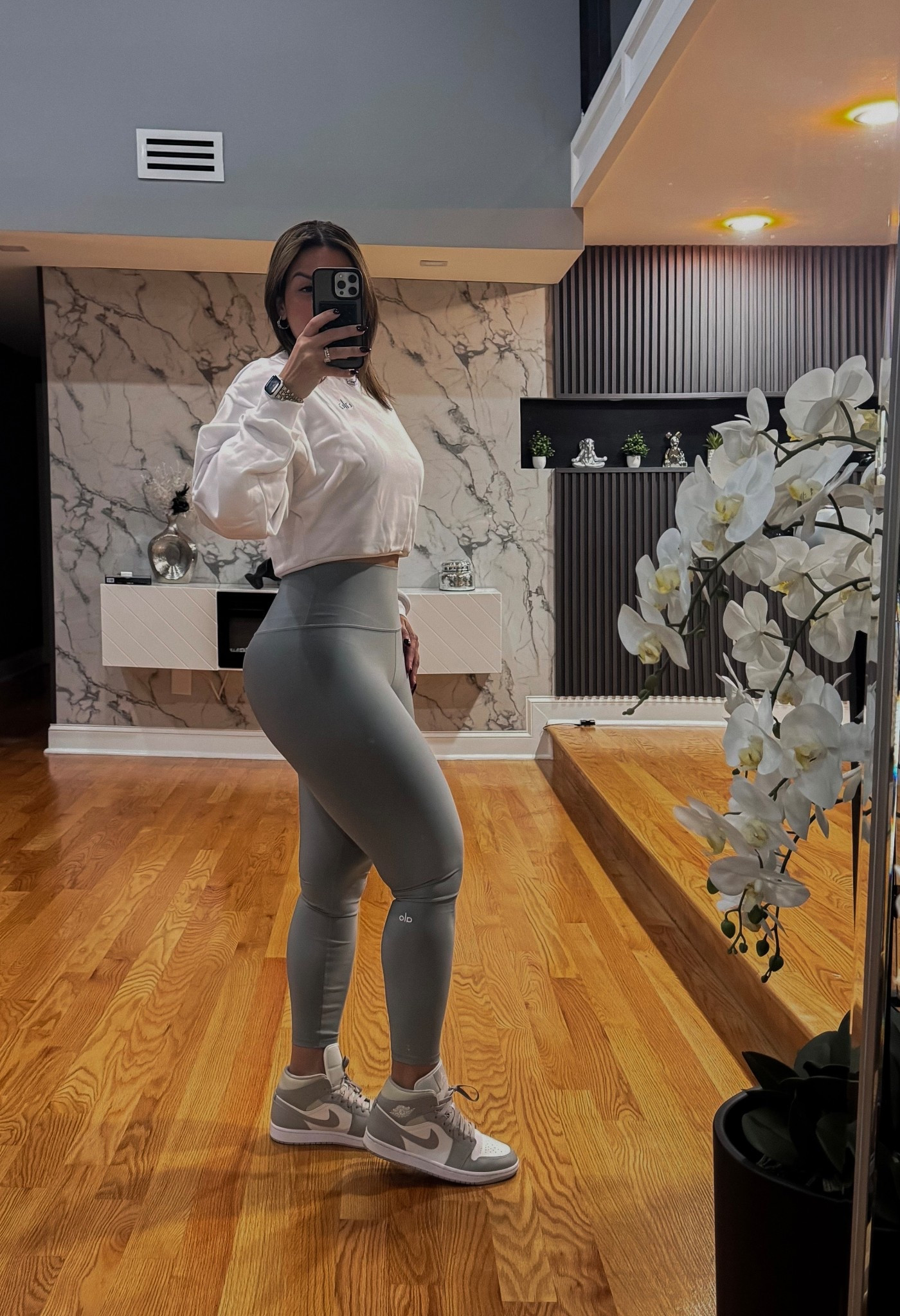 Comfy Activewear 

Wearing Medium in both top & bottom

#LTKActive #LTKMidsize #LTKU