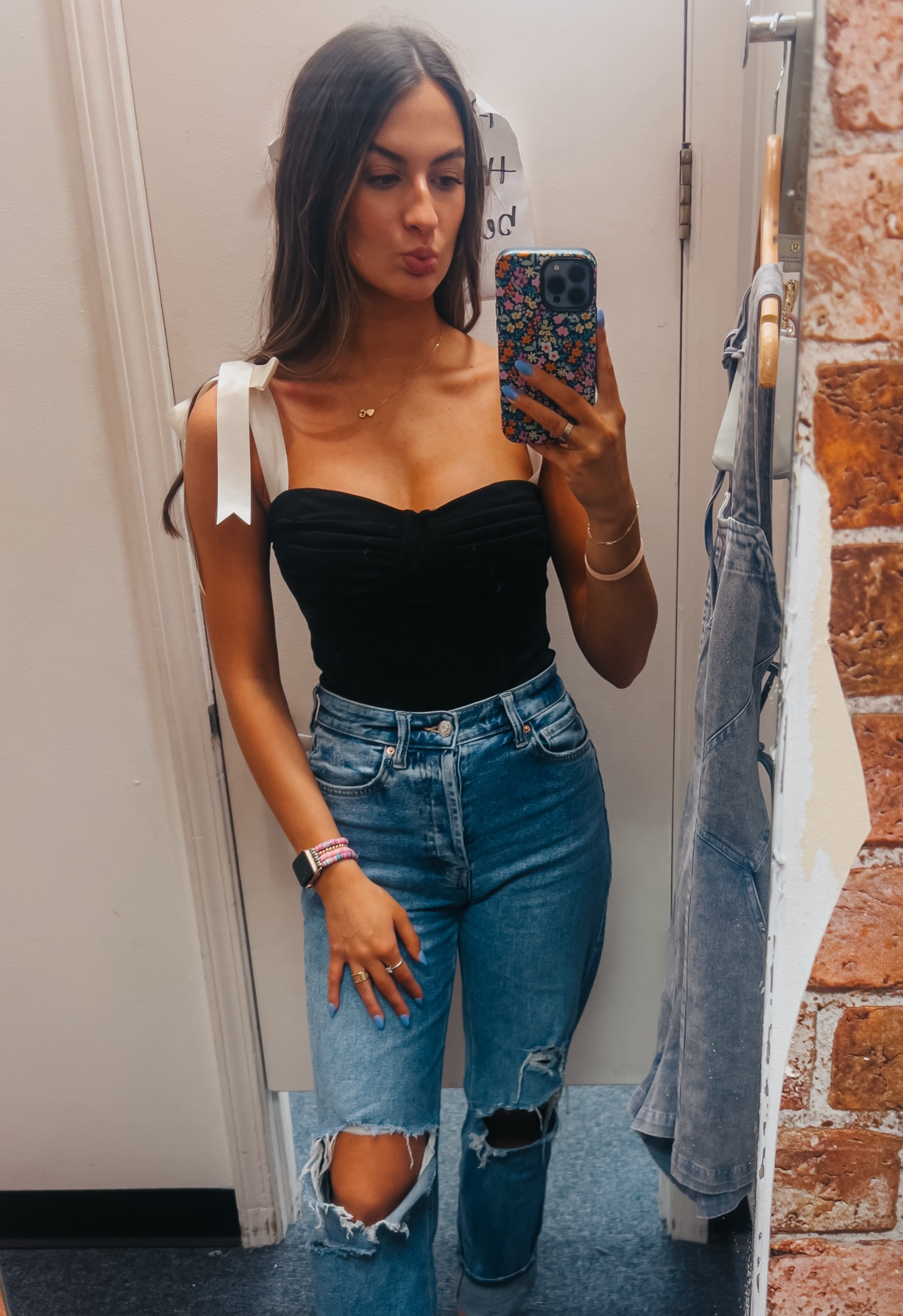 such a cute top for spring and summer!!🤗🤗🤗

#LTKstyletip #LTKSeasonal