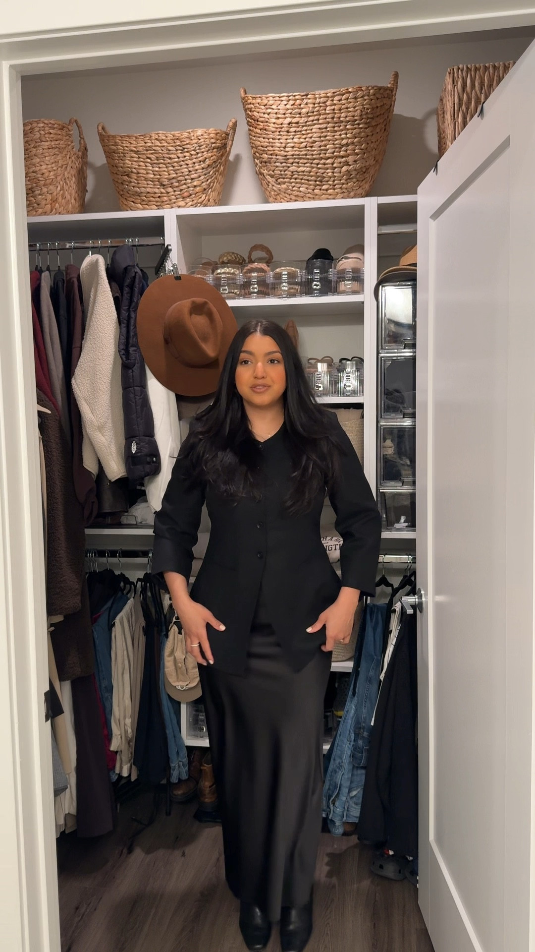 GRWM FOR CHURCH 🤍 Wearing size L in the Old Navy blazer! 

#LTKgrwm #LTKootd #LTKmomlife