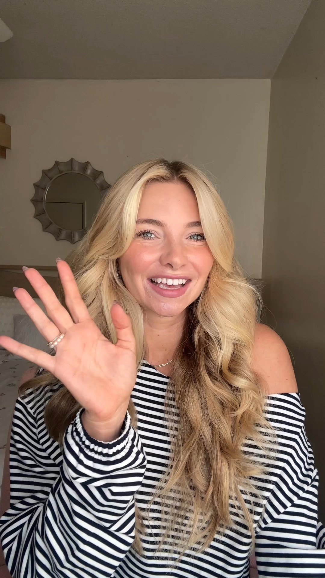 #EGPartner Hotel hopping my way through my travels with @hotelsdotcom. I used to stay in one spot -but now I’m mixing it up, exploring different neighborhoods, chasing the best views, and keeping every stay feeling fresh. 
Hotels.com new Unpack ‘26 Trend Report is packed with inspo (I’m obsessed with the Hotel Hop trend). One trip, multiple stays, more fun, more exploring. 
Check it out to start planning your own perfect mix  Link in bio #UnpackTravelTrends #PaidLink #ad

#LTKTravel