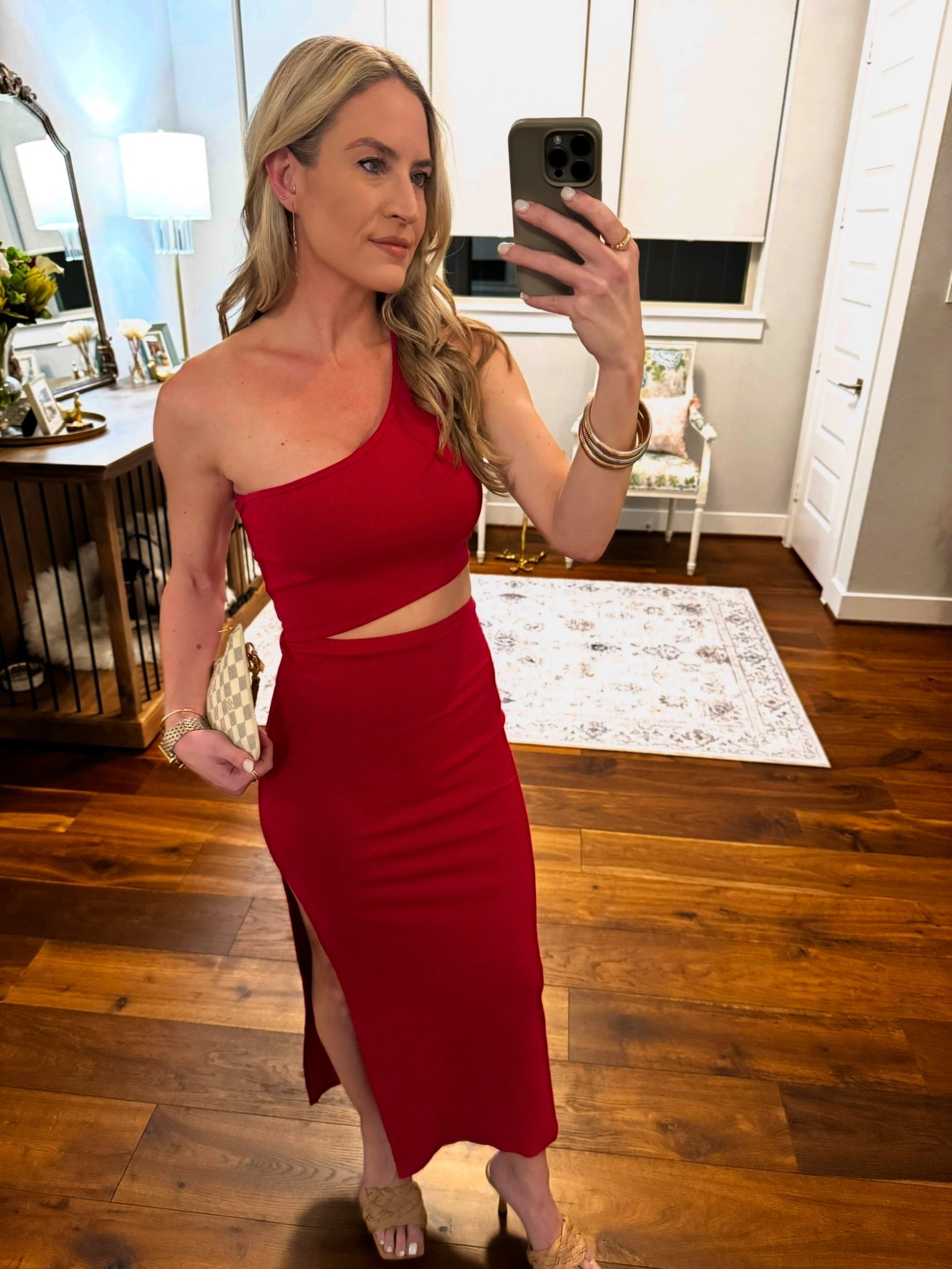 Date night dresses 

#everypiecefits

Girls night out 
Dinner outfit 
Mini dress
Cut out dress
Maxi dress
Date night 
Vacation dress
Brunch

#LTKootd #LTKOver40 #LTKSaleAlert