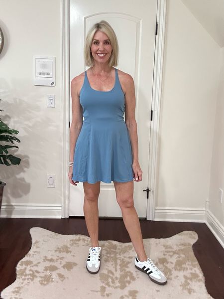 If you’re in need of an athletic dress, I got you! Here is one of my faves. Fit is perfect and it had built in shorts. I’m wearing a medium in all 4. It comes in many colors.

Tennis dress, athletic dress, workout dresss

#LTKActive #LTKOver40 #LTKFitness