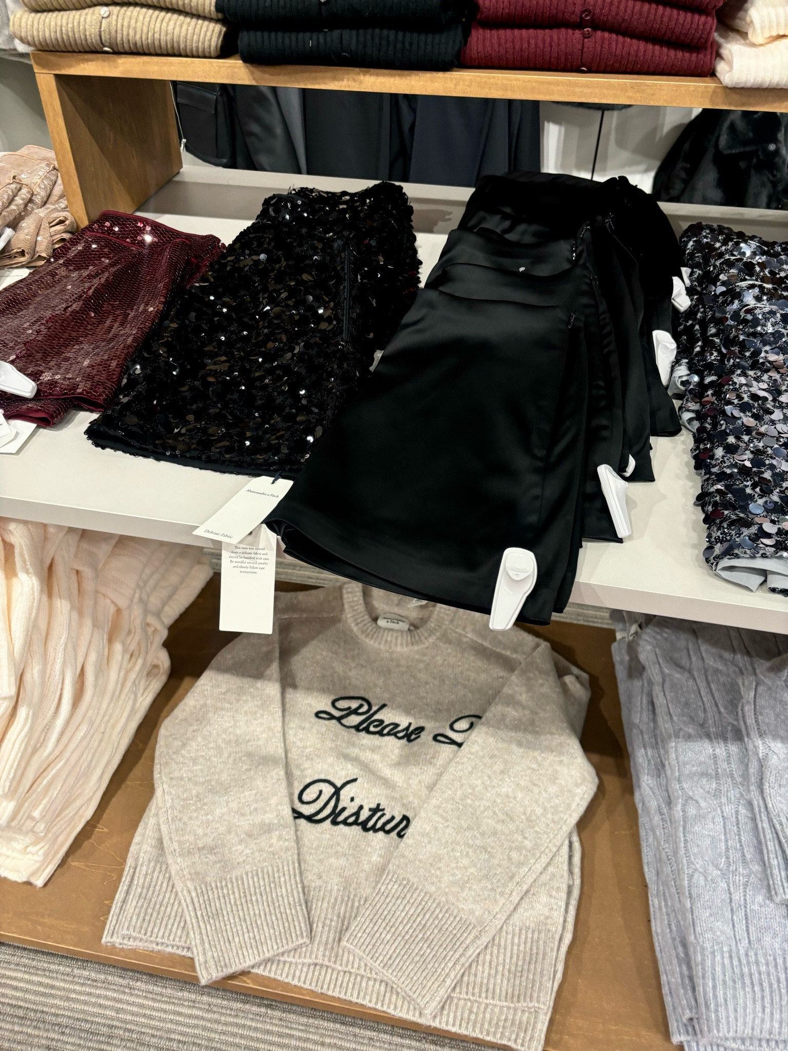 The perfect holiday outfits 🎄🤍

#LTKSeasonal #LTKHoliday #LTKSaleAlert