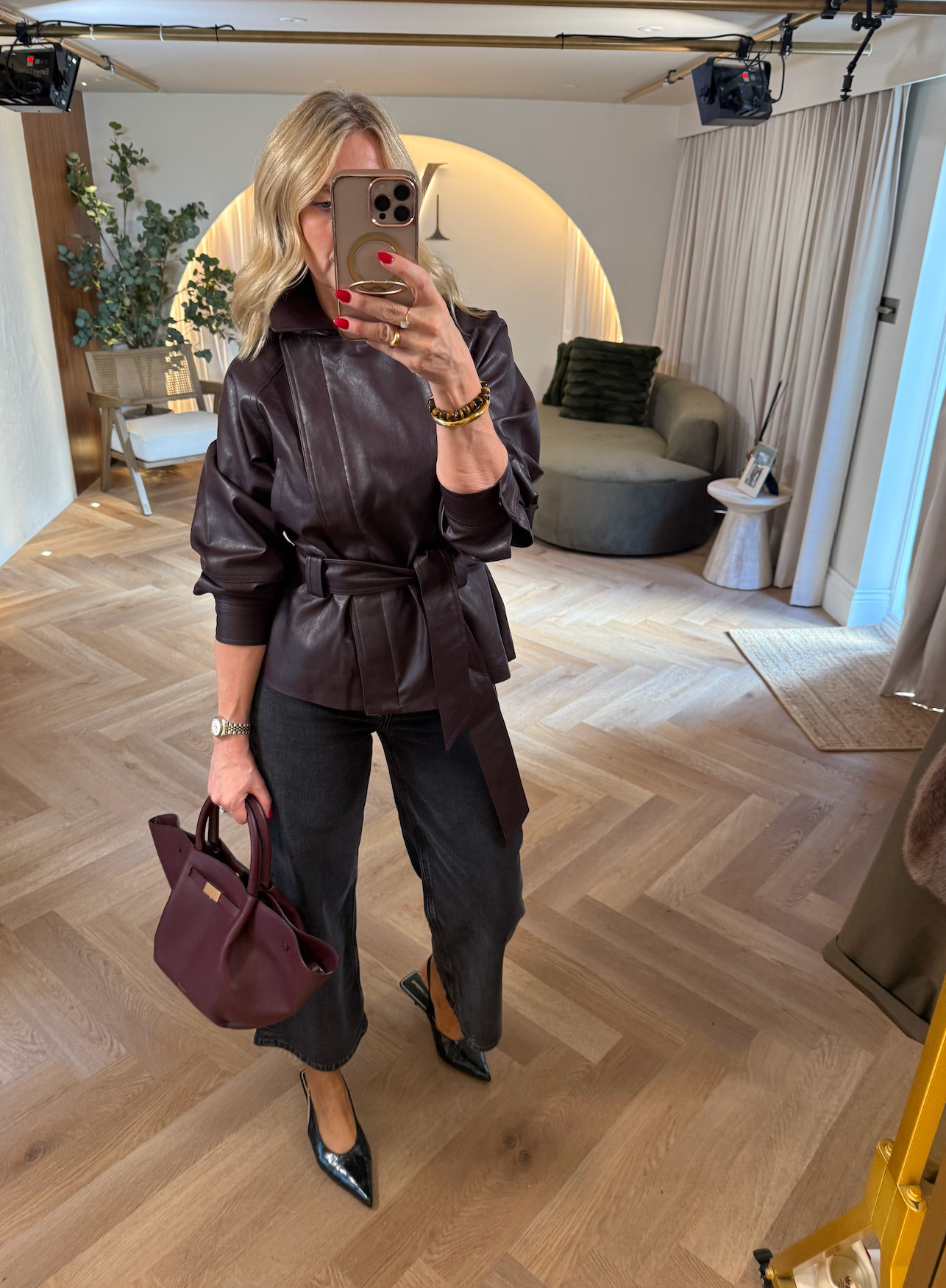 OOTD from myself who is actually not working this afternoon and is off to london! 

 #LTKuk #LTKautumn #LTKover50style