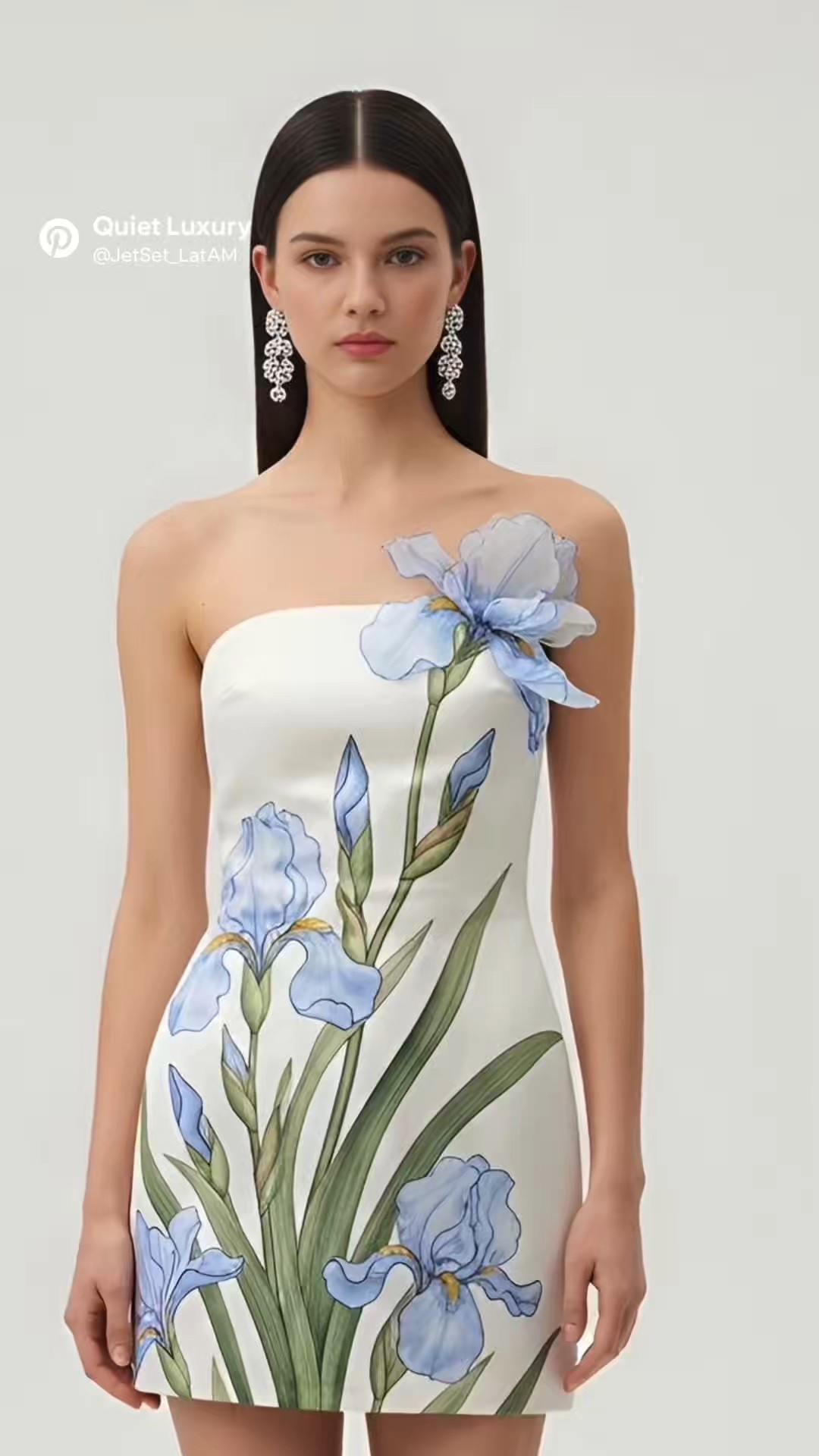 This strapless mini is such a moment for spring and early summer 🤍
The clean neckline and fitted silhouette keep it modern, while the bold blue iris print adds just enough drama without feeling loud. I love pieces like this that feel polished but still playful — easy to style, easy to wear, and instantly elevated.

A quick fit note because this matters: this dress is structured and non-stretch, which is actually what gives it that smooth, tailored look. If you’re between sizes or fuller in the bust, I’d recommend sizing up for comfort. The mini length hits above the knee, making it perfect for warm evenings, city dinners, vacations, or events where you want something chic but unfussy.

Style it with:
• simple strappy heels or sleek flats
• minimal gold jewelry
• a soft wrap or cropped jacket for cooler nights

This is one of those dresses that does all the work for you — no overthinking required. Classic shape, statement print, and very much a wear-now, love-later kind of piece.

✨ Linked here for sizing + details.
