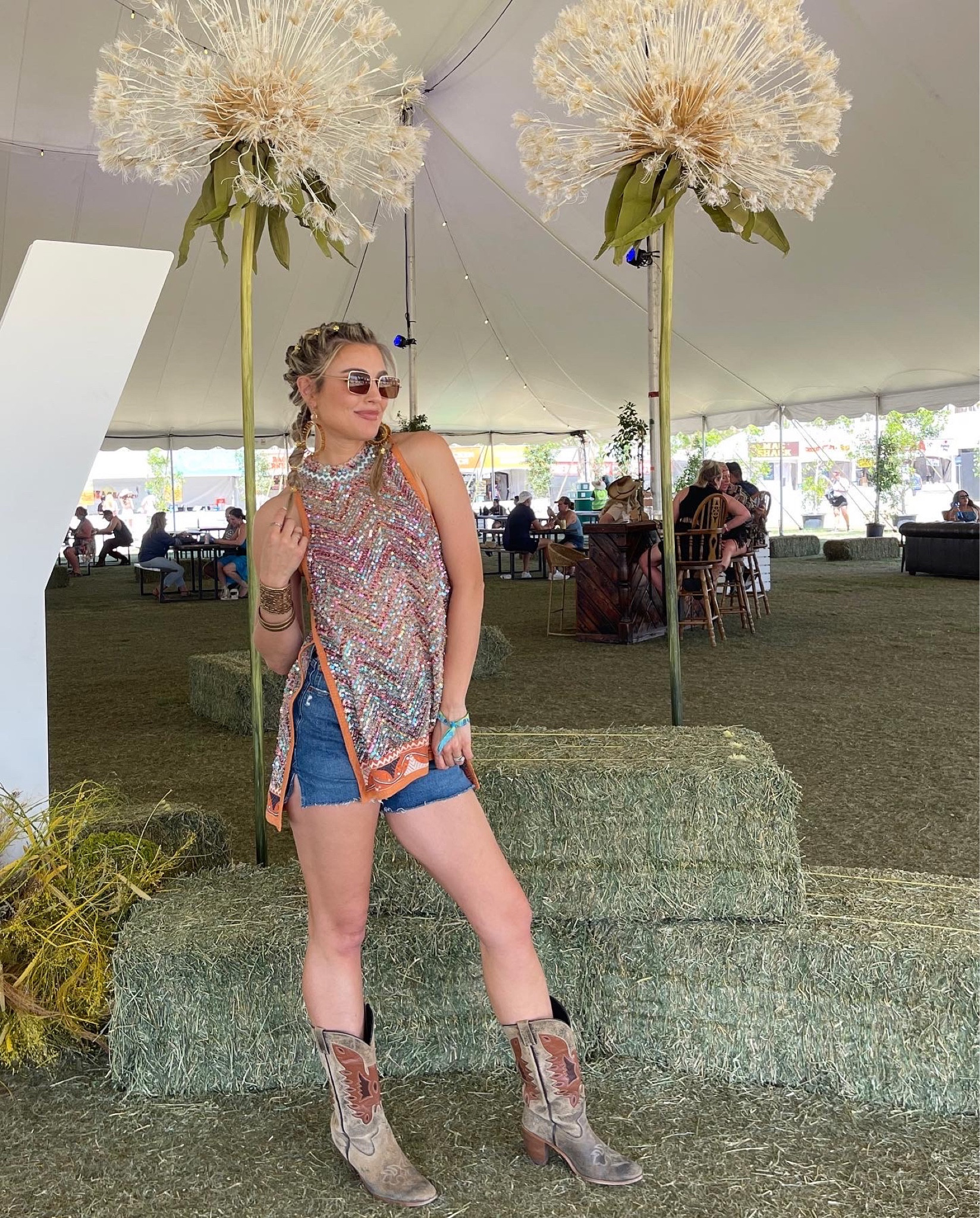 Stagecoach outfit Day one! #stagecoachfashion #festivalfashion #LTKfestival #stagecoach #summerfashion

#LTKFind
