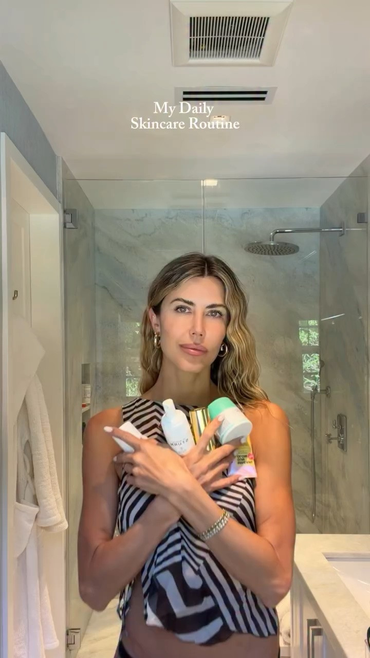 Morning skincare routine ☀️ 

#skin #skincare

#LTKmorningroutine #LTKBeauty #LTKgrwm