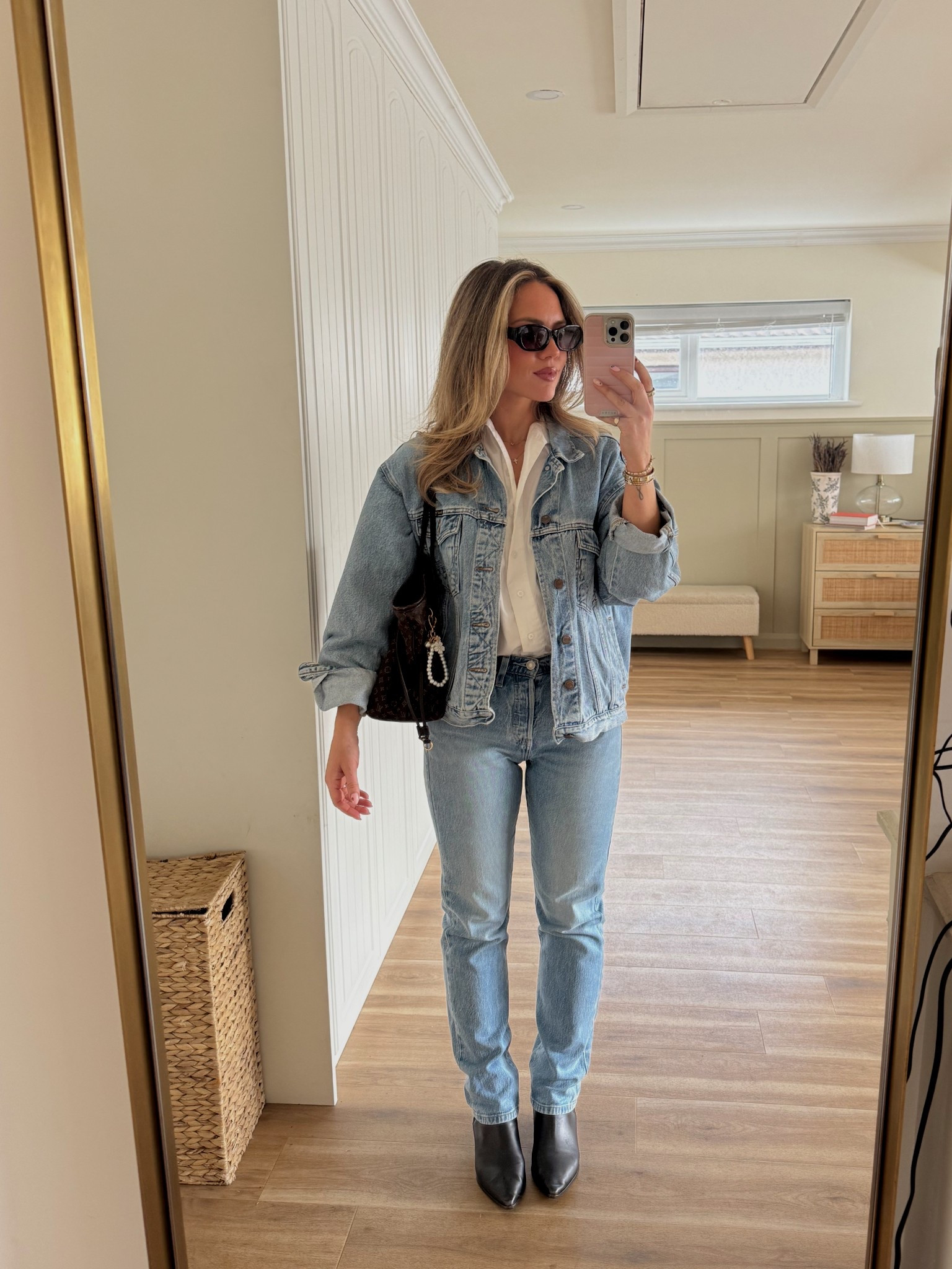 Love a denim heavy look ❤️💯💙

#LTKspring #LTKeurope #LTKjeans