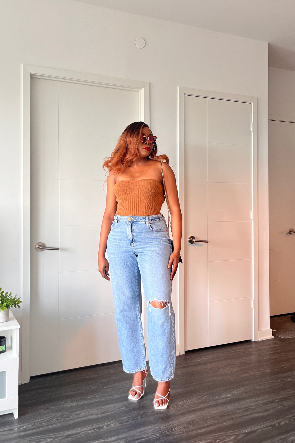 This slouched denim can be styled up or down. Pair with sneakers or heels for the vibe. Very comfy, you can travel in it! 

#LTKSeasonal #LTKFind #LTKworkwear