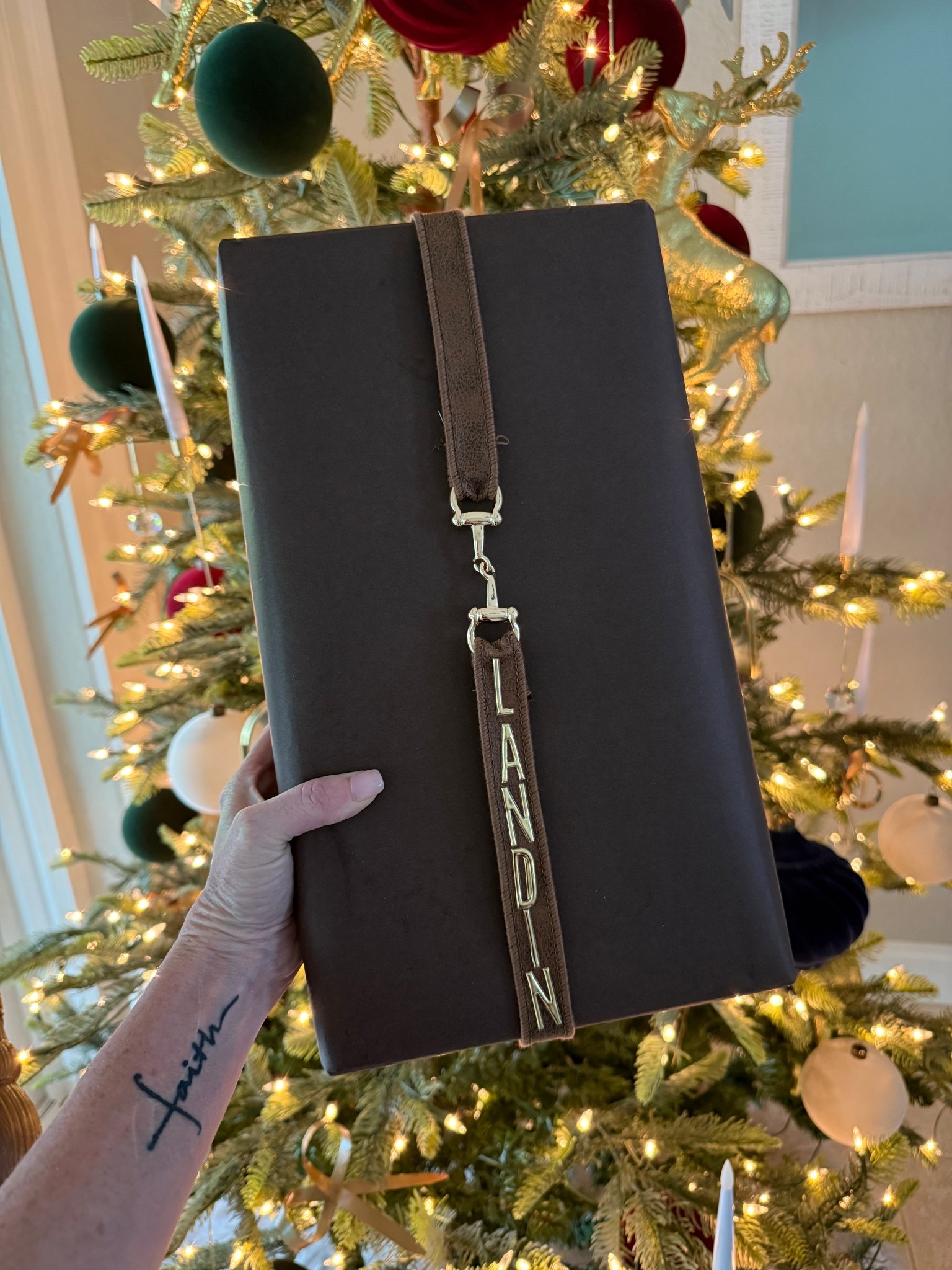 On a mission to get the best Gucci inspired gift wrapping

#LTKHoliday #LTKGiftGuide #LTKSeasonal