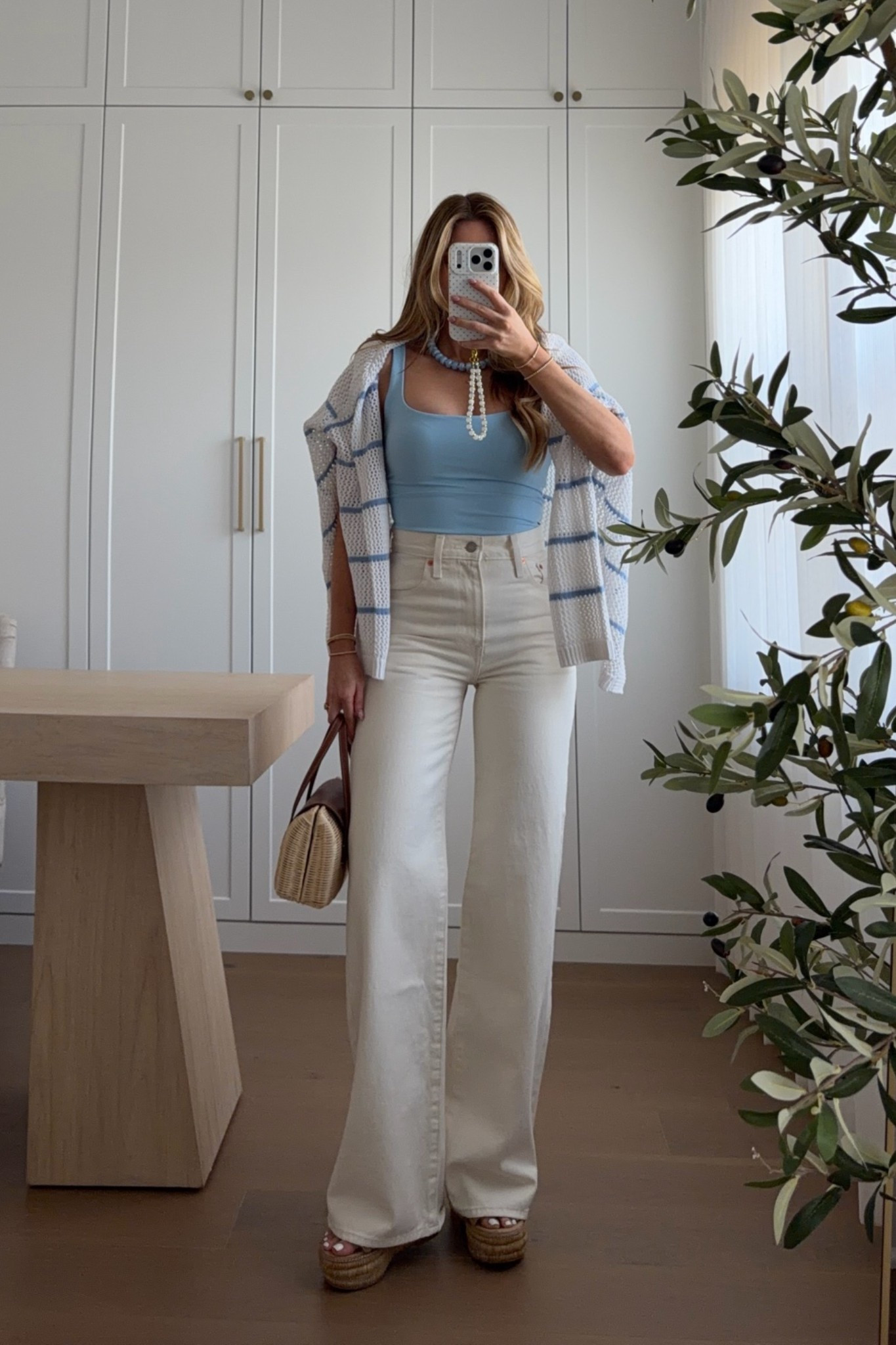 tank: xs // pants: 24 // cardigan: xs (pink lily code MICHELE)