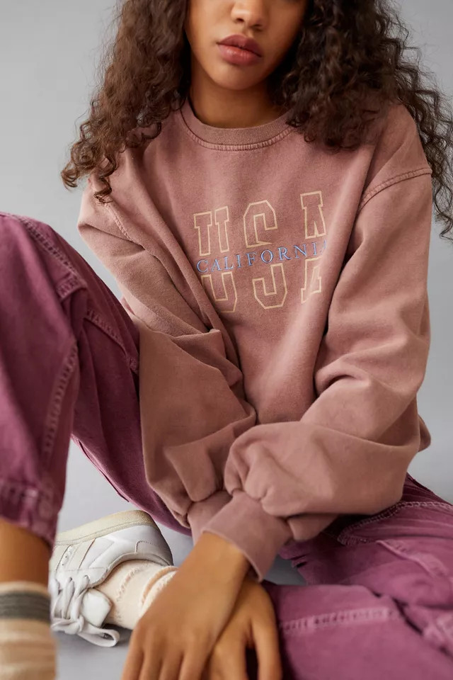 Embroidered Destination Crew Sweatshirt | Urban Outfitters (US and RoW)