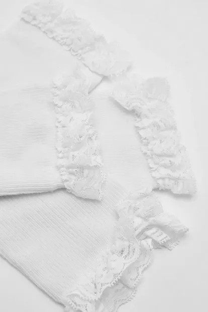 2 Pack White Rib Sock With Lace Trim | Boohoo.com (US & CA)