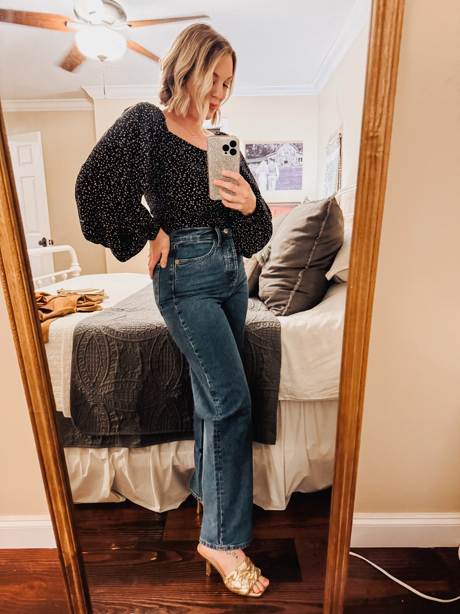 Currently one of my new new favorite pairs of jeans! 👖 such a great high rise and man do these makes my booty look great! 😜 they do run a little bit small fyi! I’m wearing size 4. 

#LTKFindsUnder50 #LTKStyleTip #LTKMostLoved
