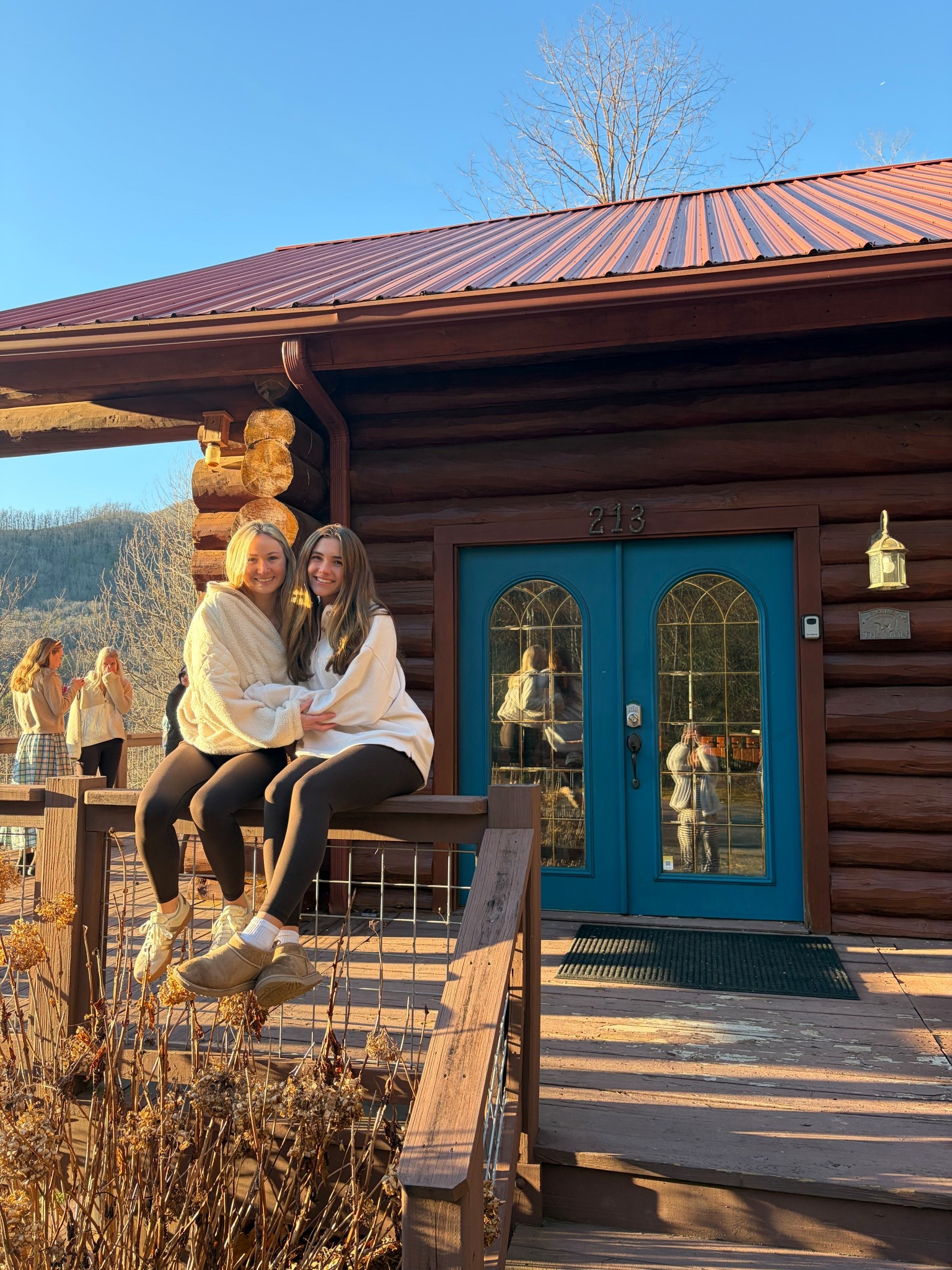 comfy cabin look!!! size small in everything 

#LTKootd #LTKSeasonal