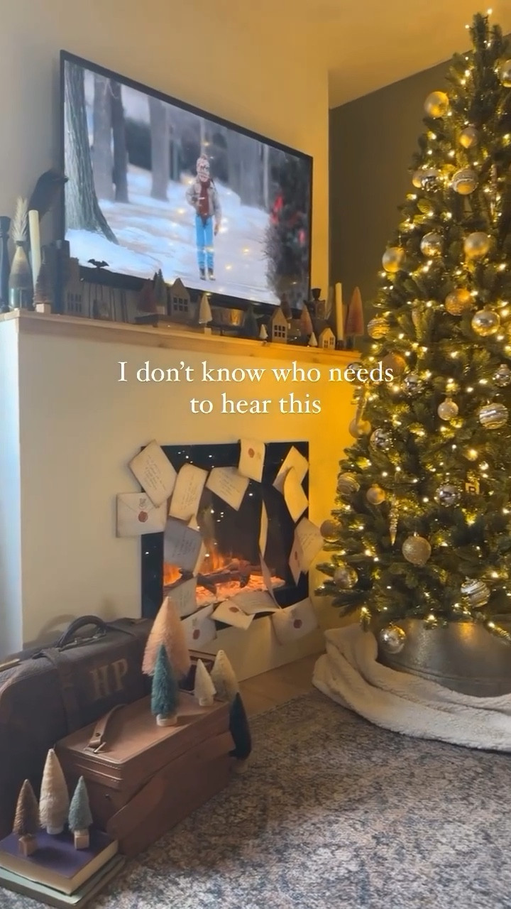 I’ve had a few conversations and seen a few posts of people mentioning last Christmas season was hard. I know for me, it was a very difficult season, and hearing how many others experienced the same is heartbreaking and comforting in a way… like a reminder that you’re never really alone. 

This year it seems to be mixed between being cautious about what this holiday season will bring or wanting to go all out, making up for last year. 

I find myself feeling the latter, desiring to reclaim joy and making the decision to allow myself to feel hopeful💛 So even though this is last year’s tree I’m excited to start making our home festive. 

And, no matter what you’re feeling about this season, just know it’s ok whenever you decide to put your tree up😉