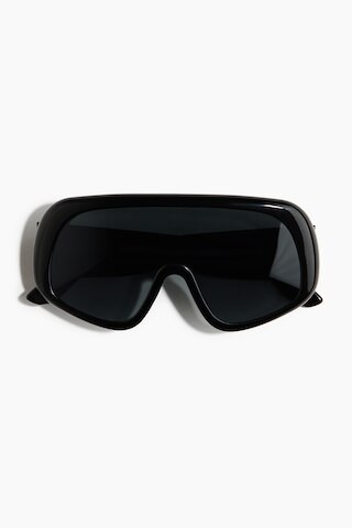 Polarised shield sunglasses | H&M (UK, MY, IN, SG, PH, TW, HK)